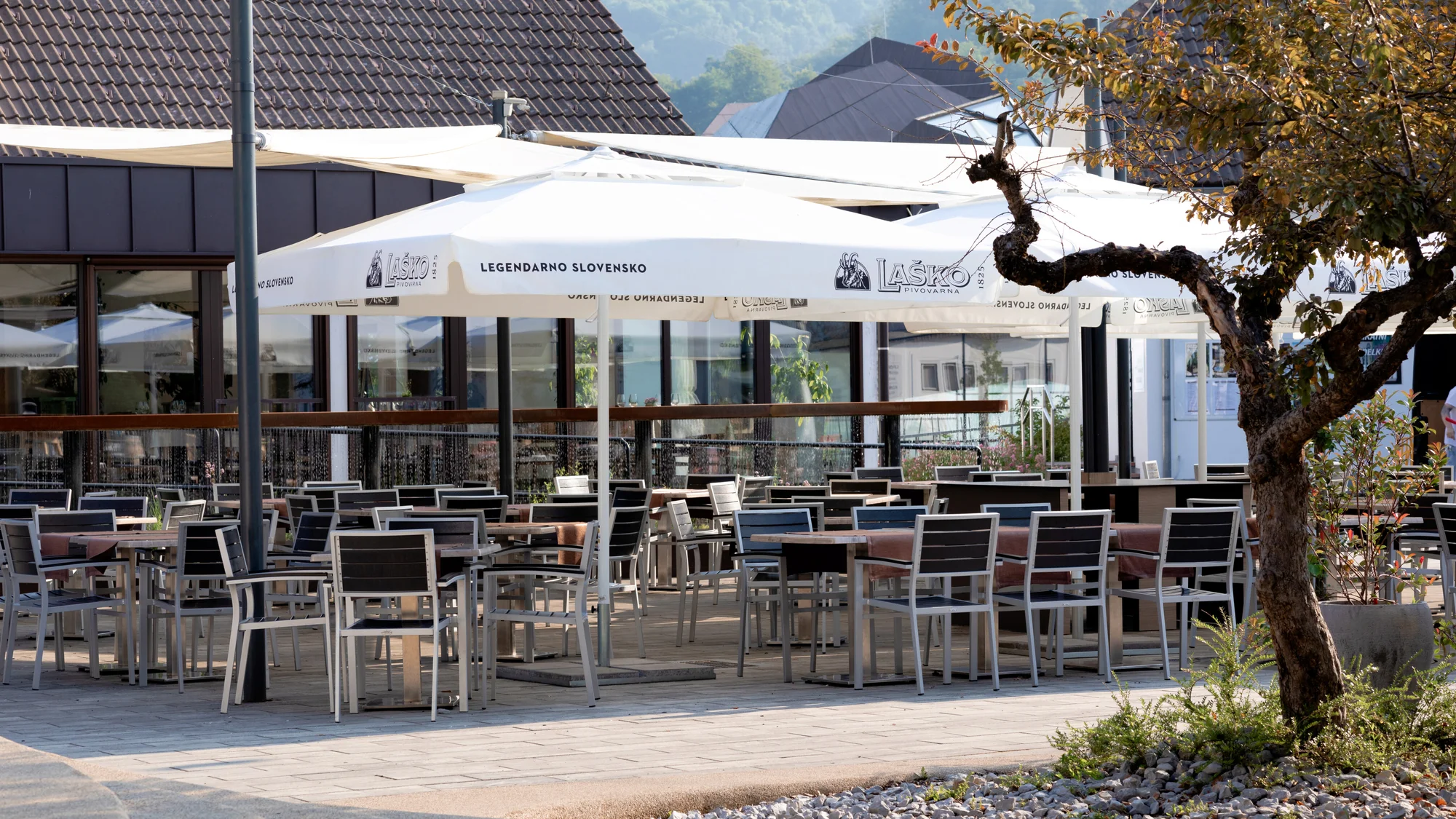 Termály Olimia: hotel s polopenzí, aquaparkem, neomezeným vstupem do lázní a největší rodinný wellness ve Slovinsku, až 2 děti zdarma