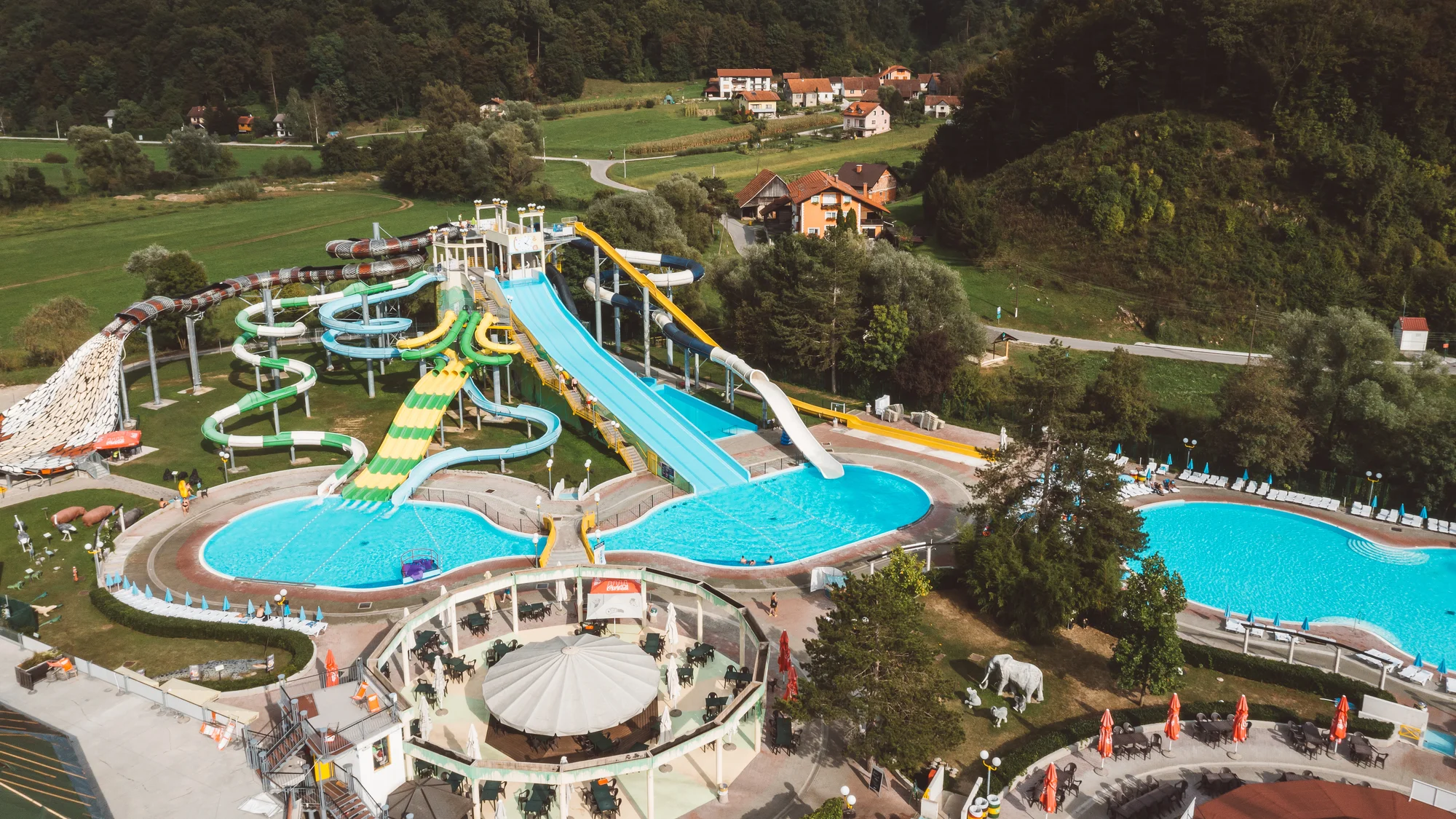Termály Olimia: hotel s polopenzí, aquaparkem, neomezeným vstupem do lázní a největší rodinný wellness ve Slovinsku, až 2 děti zdarma