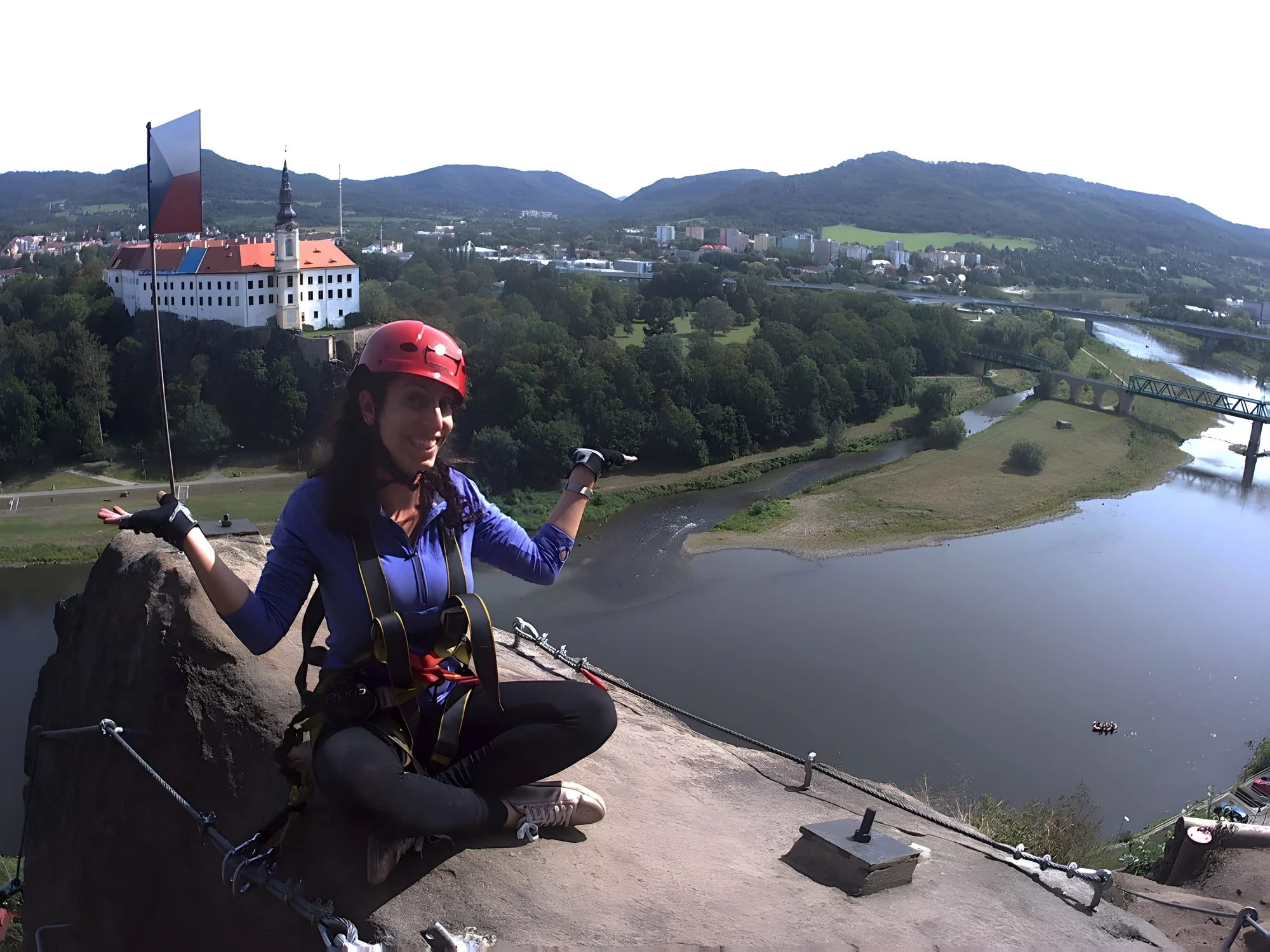 Via ferrata Pastýřská stěna: kurz základního lezení se zapůjčením vybavení