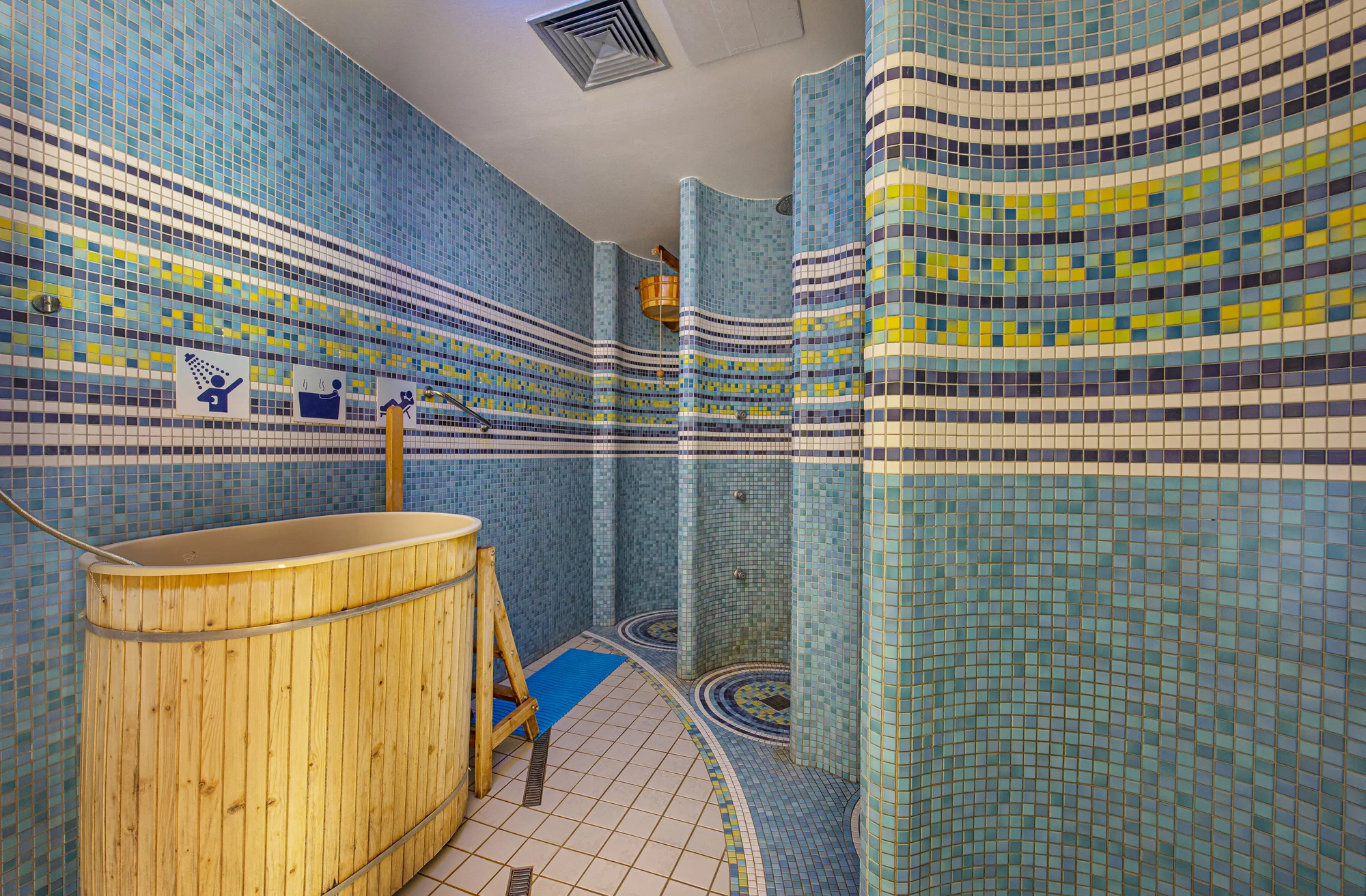 Hotel Alexander**** v lázních Bardejov: nabitý pobyt s plnou penzí, procedurami a neomezeným wellness