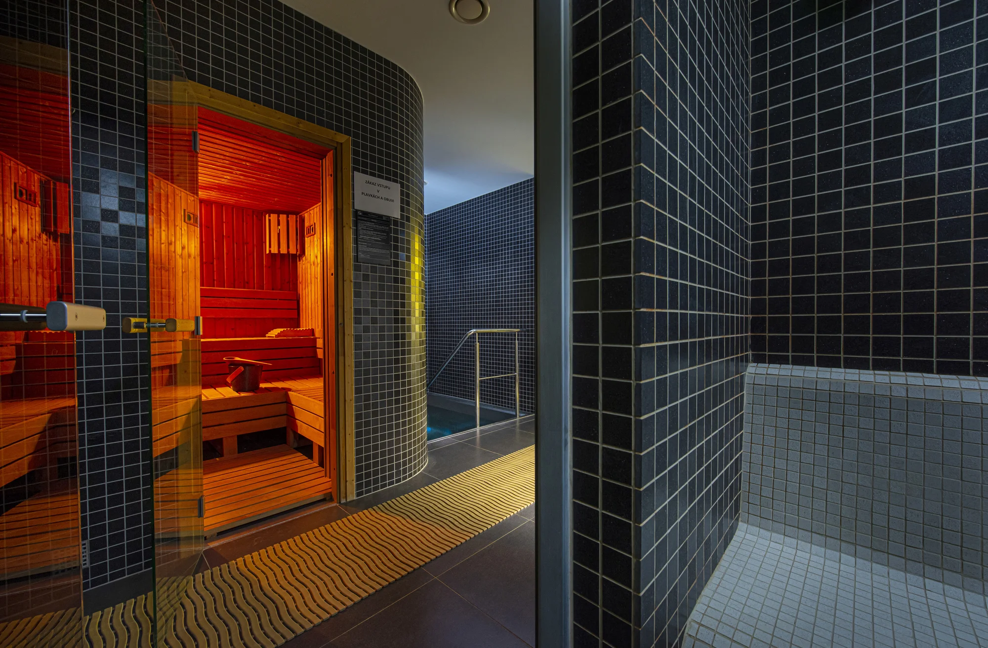 Hotel Alexander**** v lázních Bardejov: nabitý pobyt s plnou penzí, procedurami a neomezeným wellness