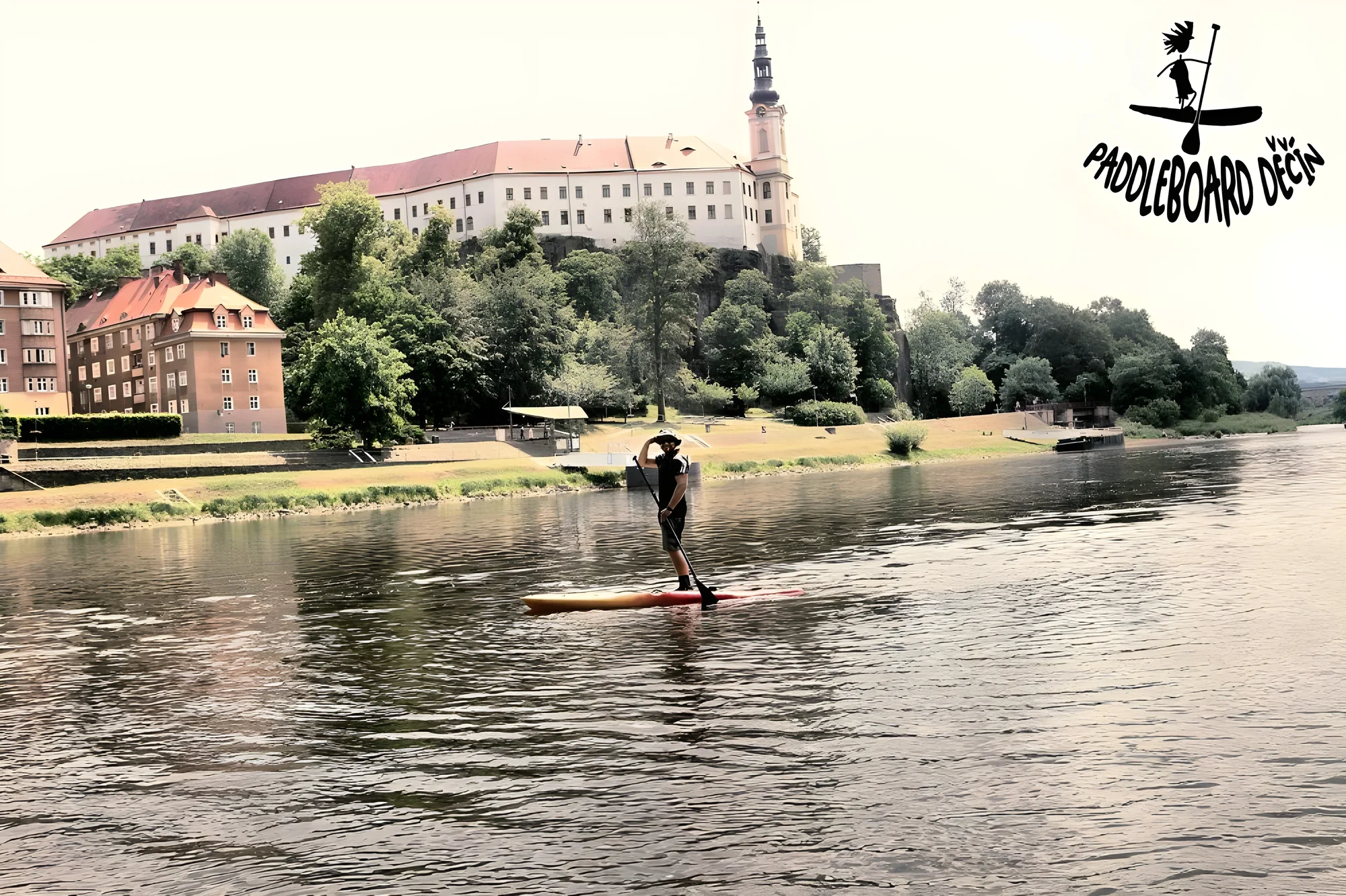 Zapůjčení paddleboardu na celý den na Labském nábřeží v Děčíně pro 1 nebo 2 osoby