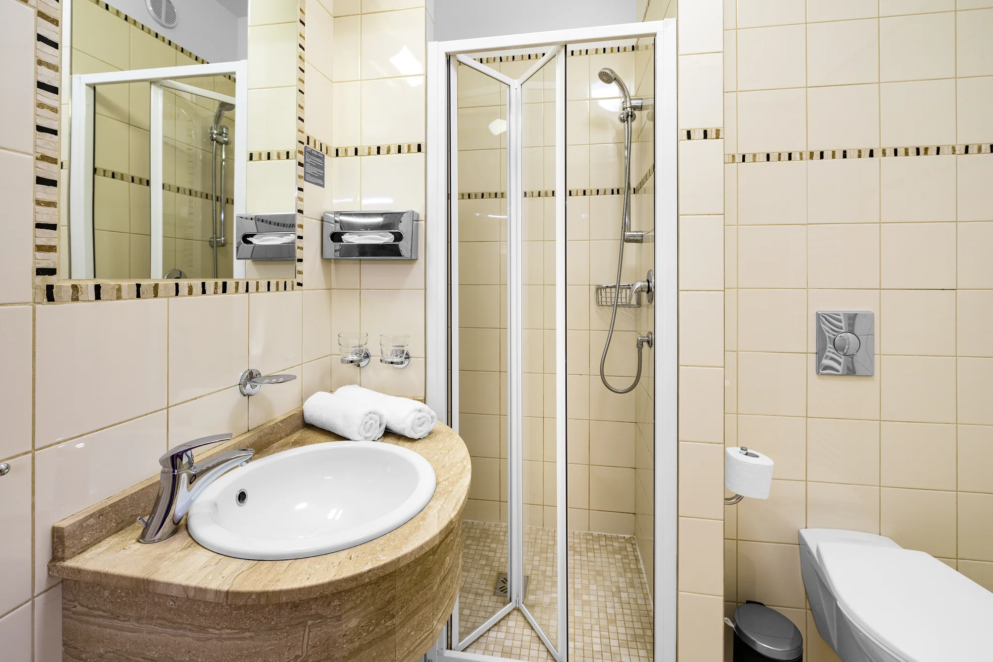 Aktivní dovolená v Krkonoších: polopenze, wellness, bazén i lanovky zdarma