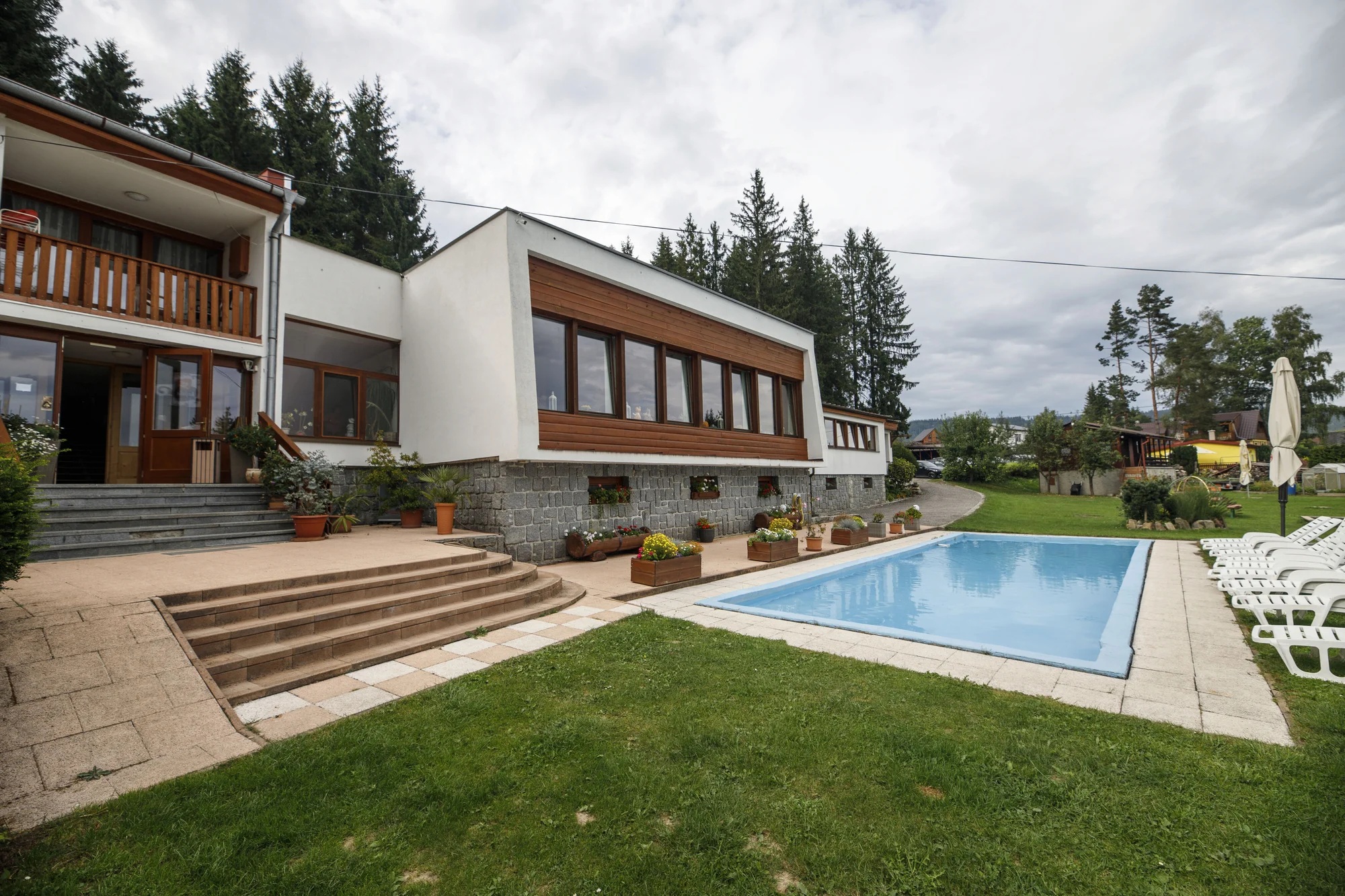 Aktivní odpočinek na Lipně s polopenzí a wellness
