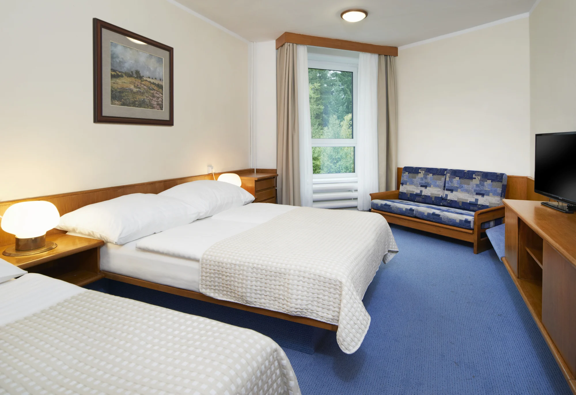 Dovolená v Krkonoších: hotel v srdci Harrachova s polopenzí a bazénem
