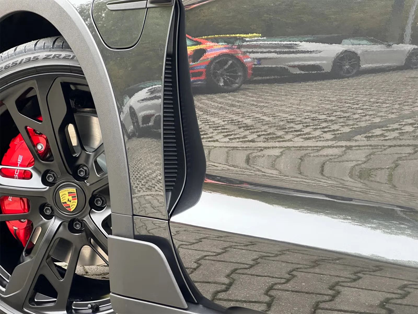 Elektrické Porsche Taycan Cross Turismo 4s: spolujízda i řízení