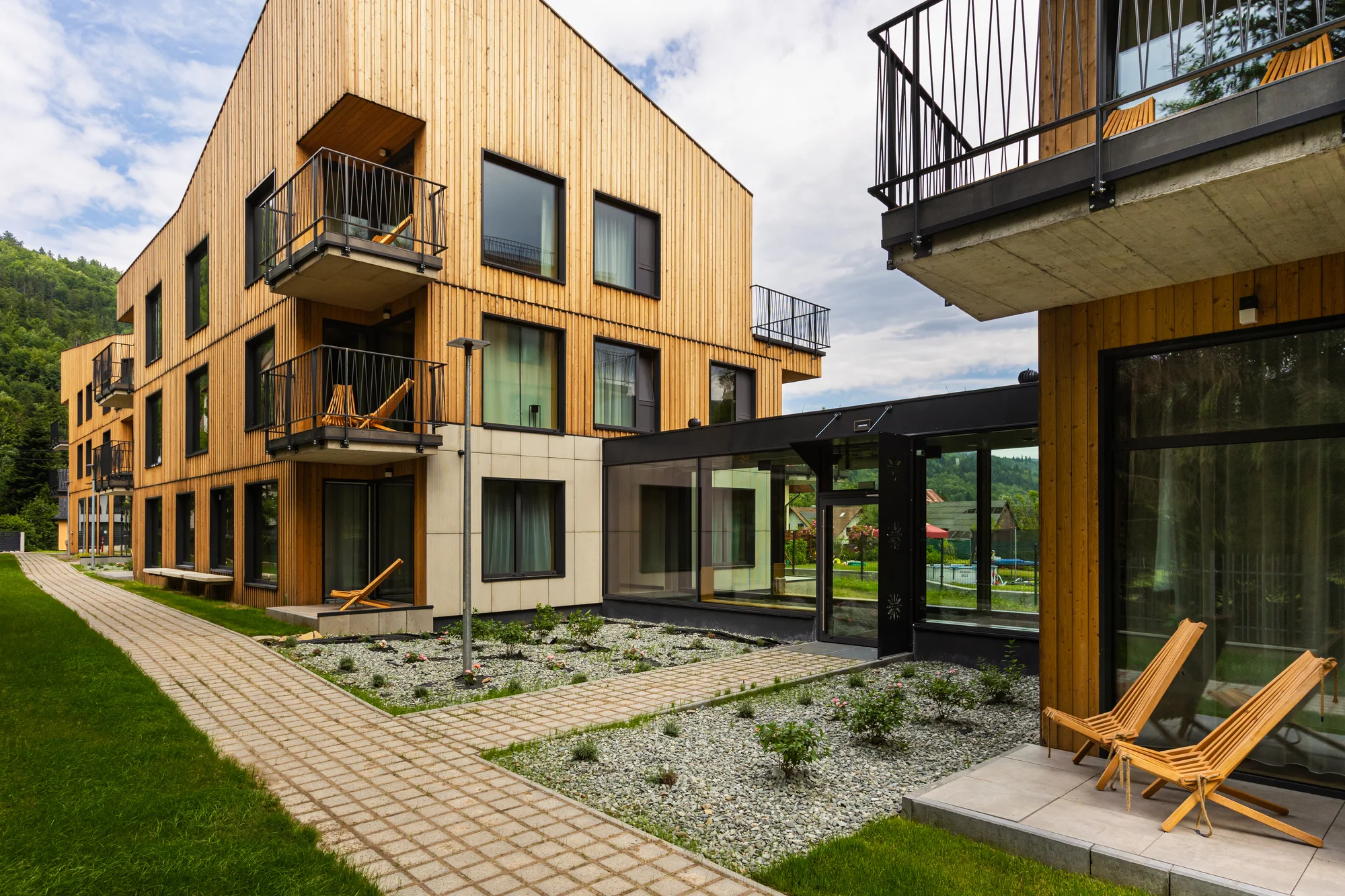 Apartmány přímo u vrchu Szczyrk: neomezený vstup do wellness, víno i snídaně
