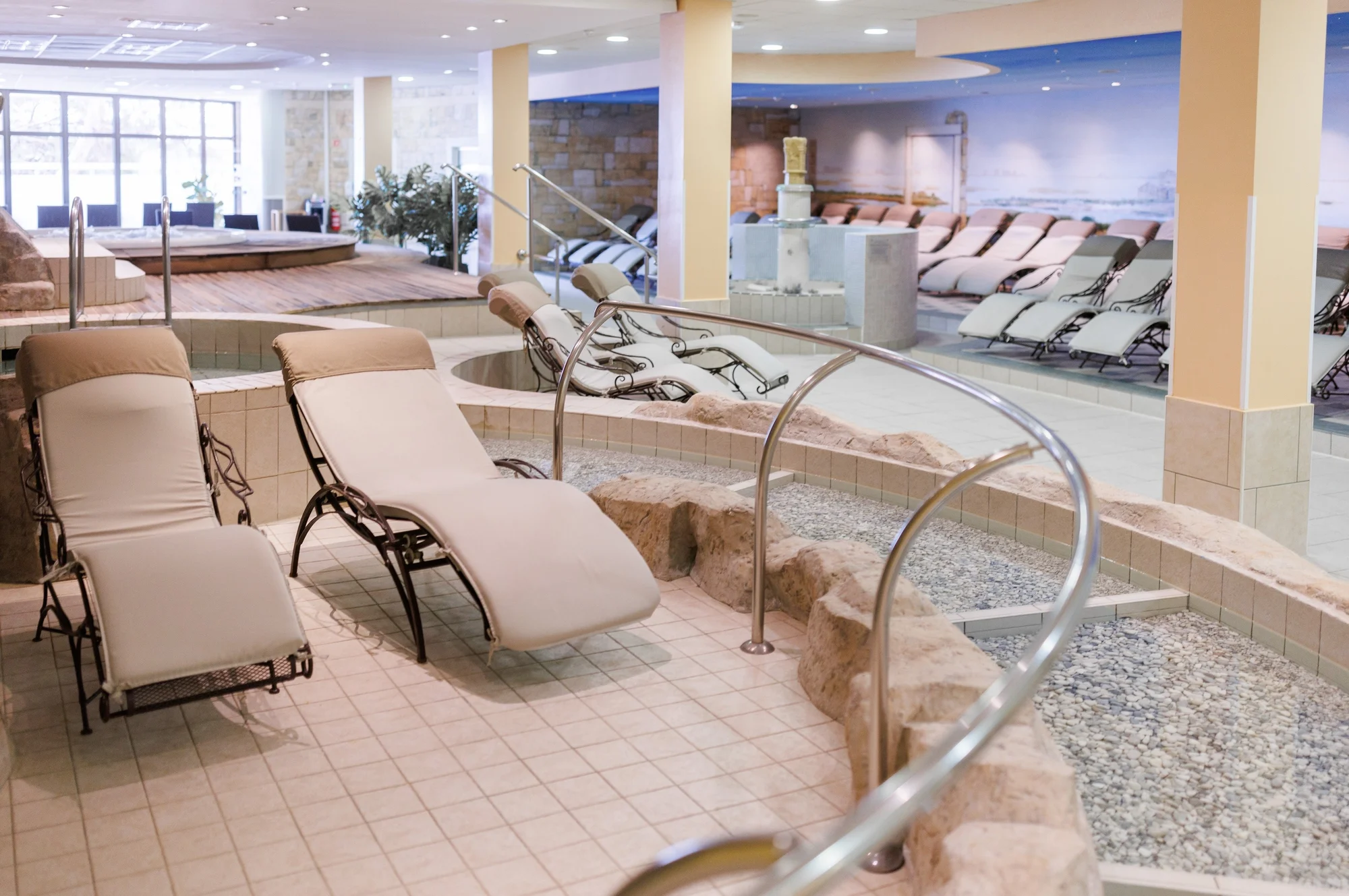 4* dovolená v Portoroži: hotel se soukromou pláží, polopenzí a bazény