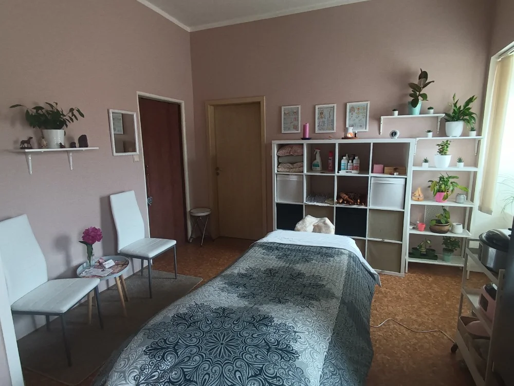 Masáže na 30-90 minut: reflexní, antistresová, lymfodrenáž nebo Saloos masáž