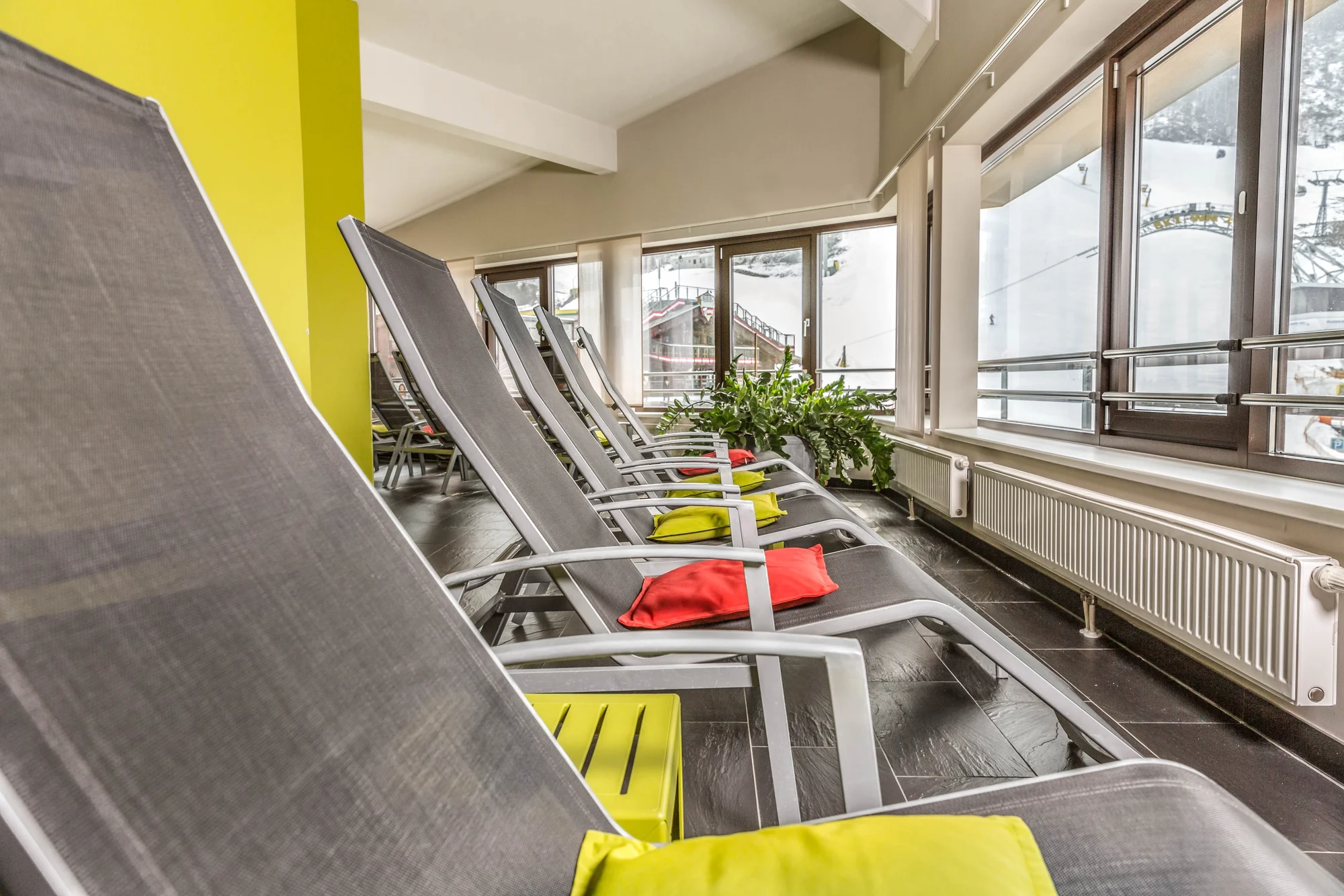 Dovolená ve Schladmingu: hotel hned u sjezdovky, snídaně či polopenze a wellness