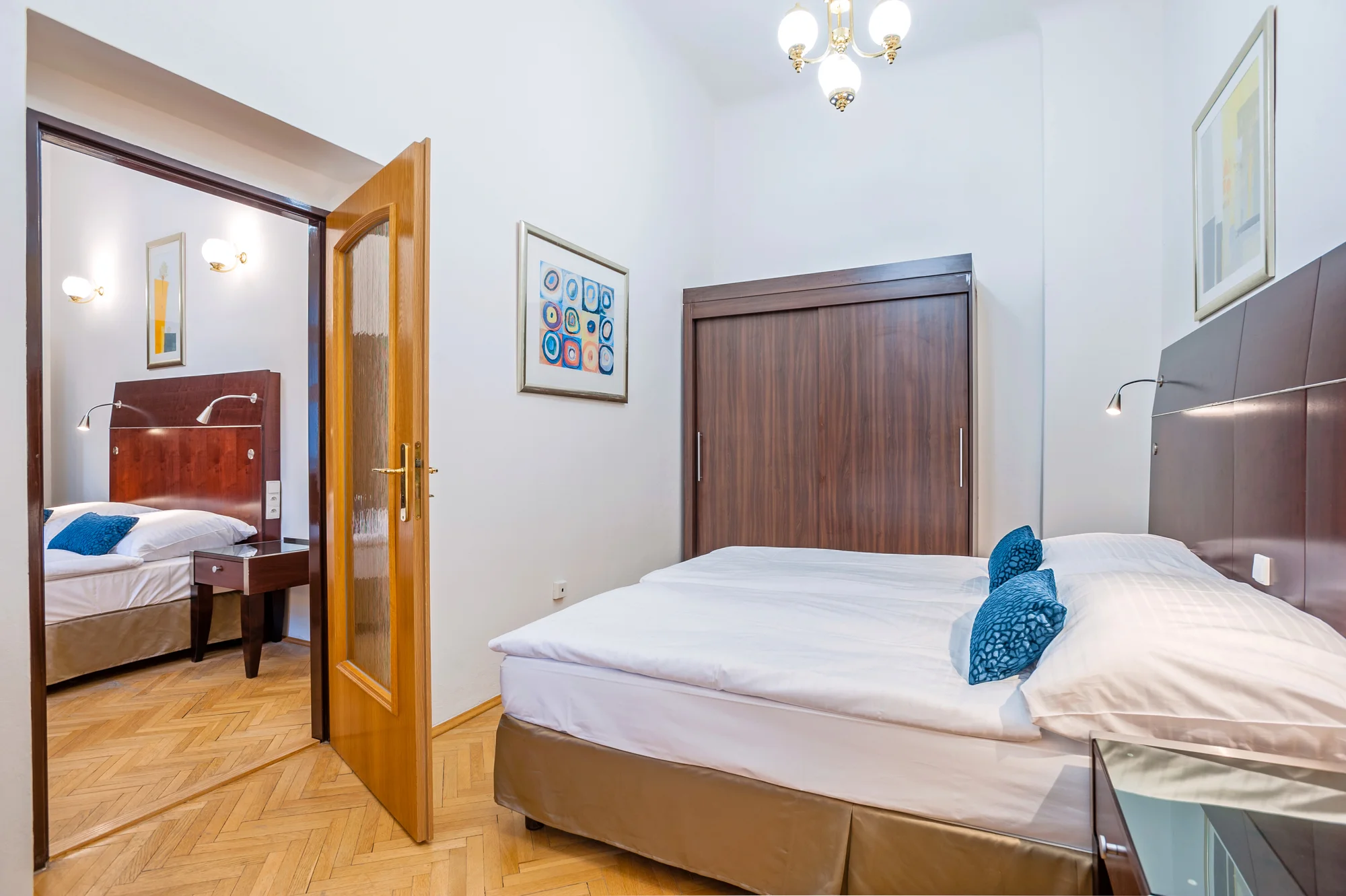 Františkovy Lázně: snídaně či polopenze, vstupy do Aquafora i procedury přímo v hotelu