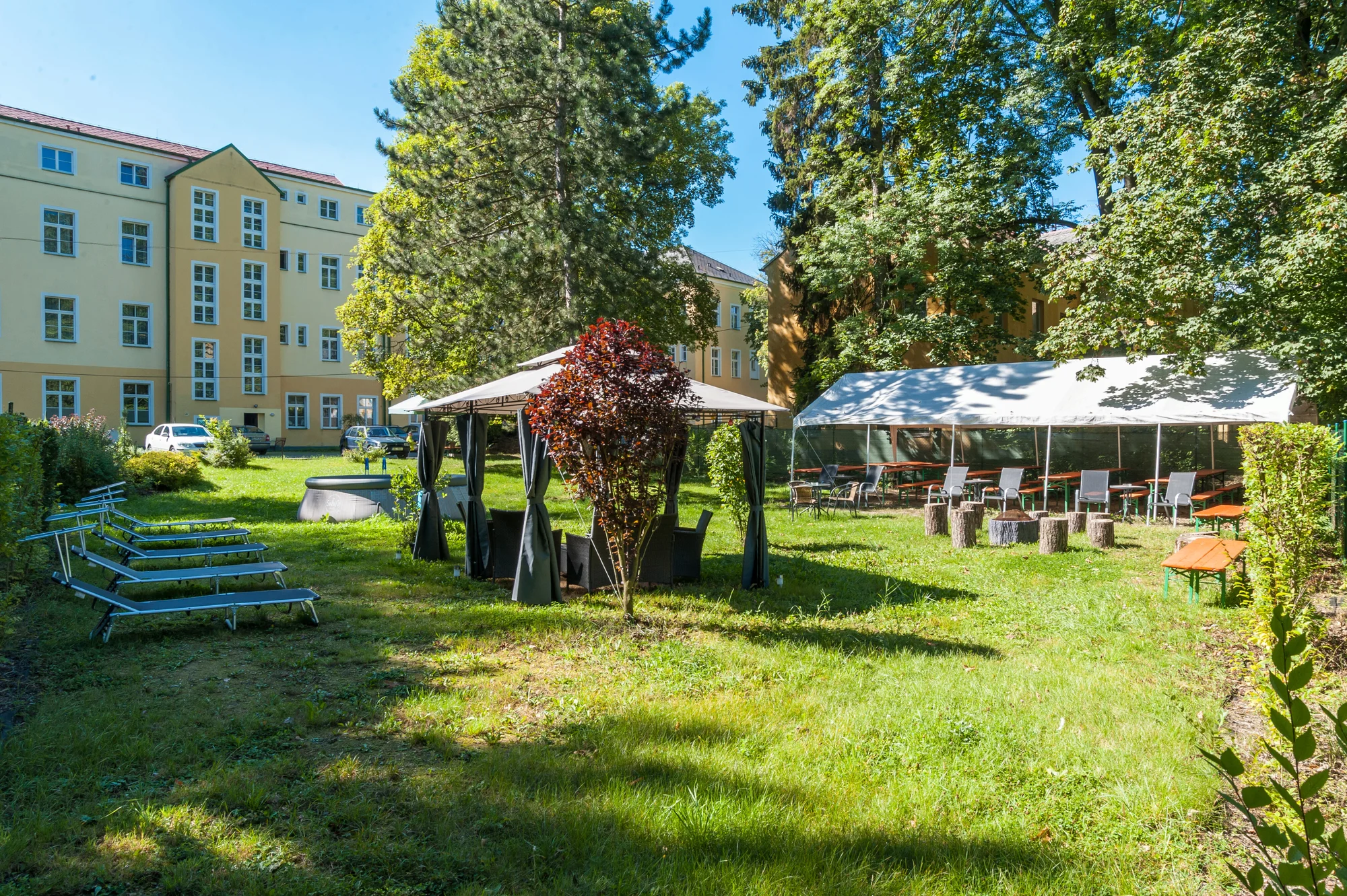 Františkovy Lázně: snídaně či polopenze, vstupy do Aquafora i procedury přímo v hotelu
