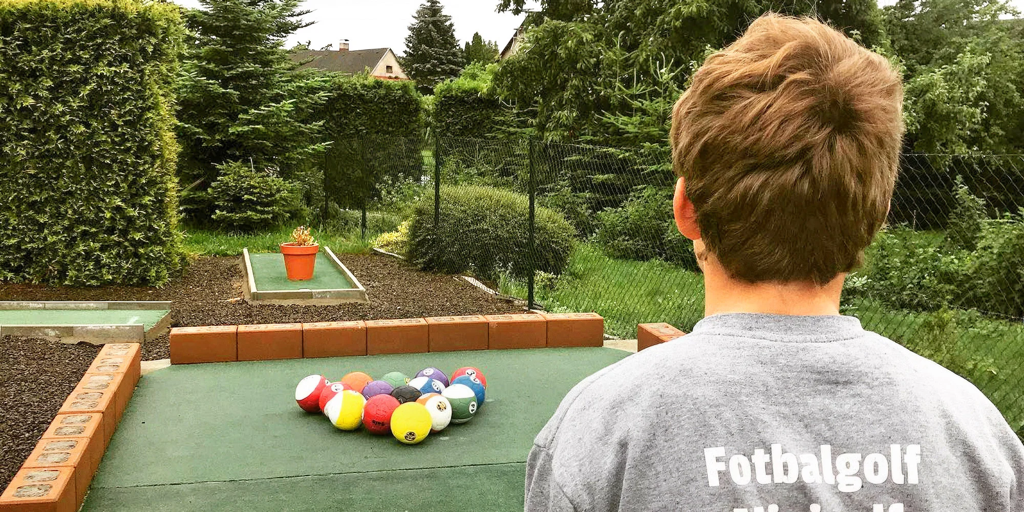 Vstup na fotbalgolf, minigolf i fotbalpool pro dva či celou rodinu na celý den