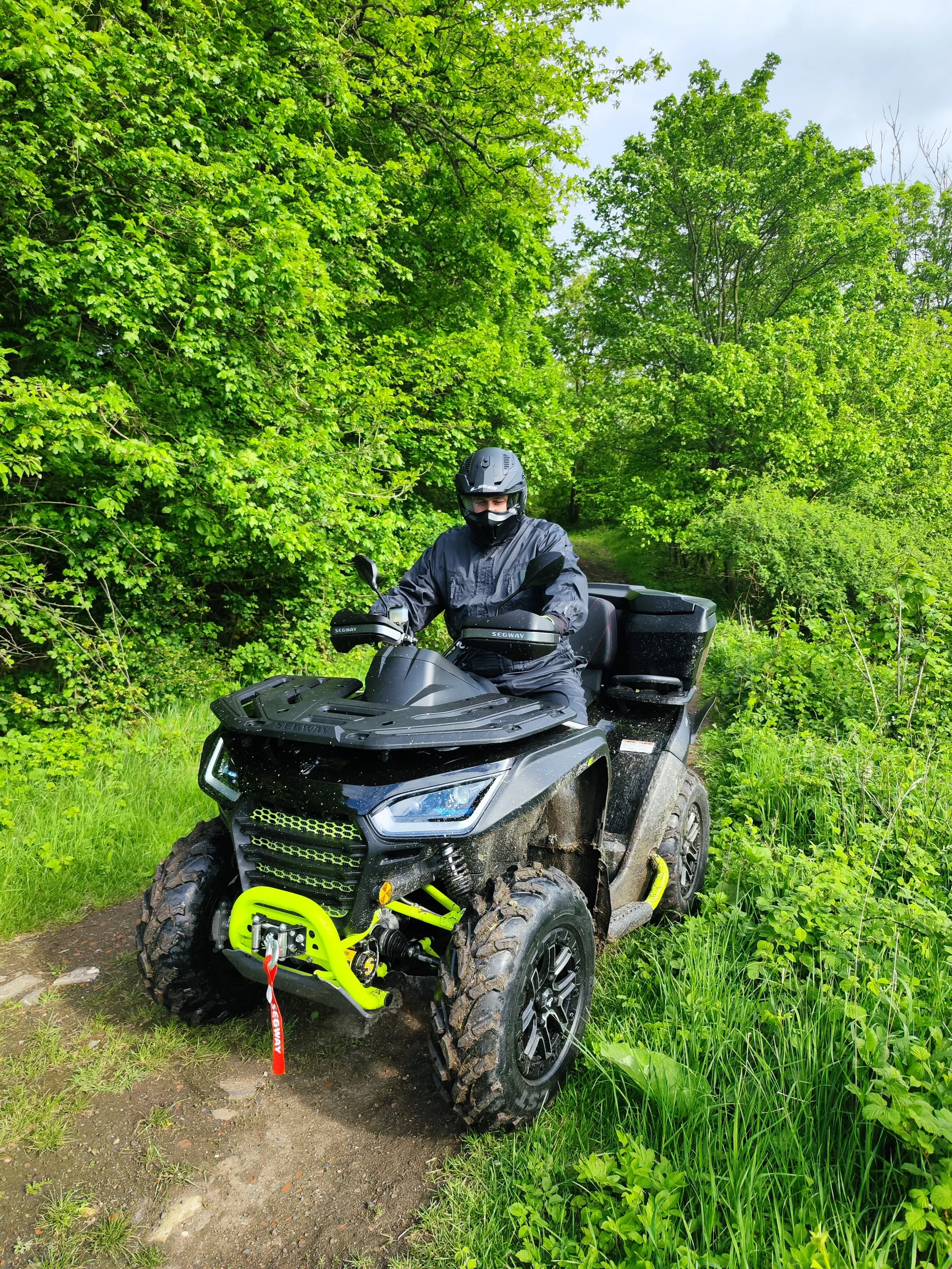 Zapůjčení čtyřkolky Segway pro 2 osoby na 1, 3, 8 nebo 24 hodin
