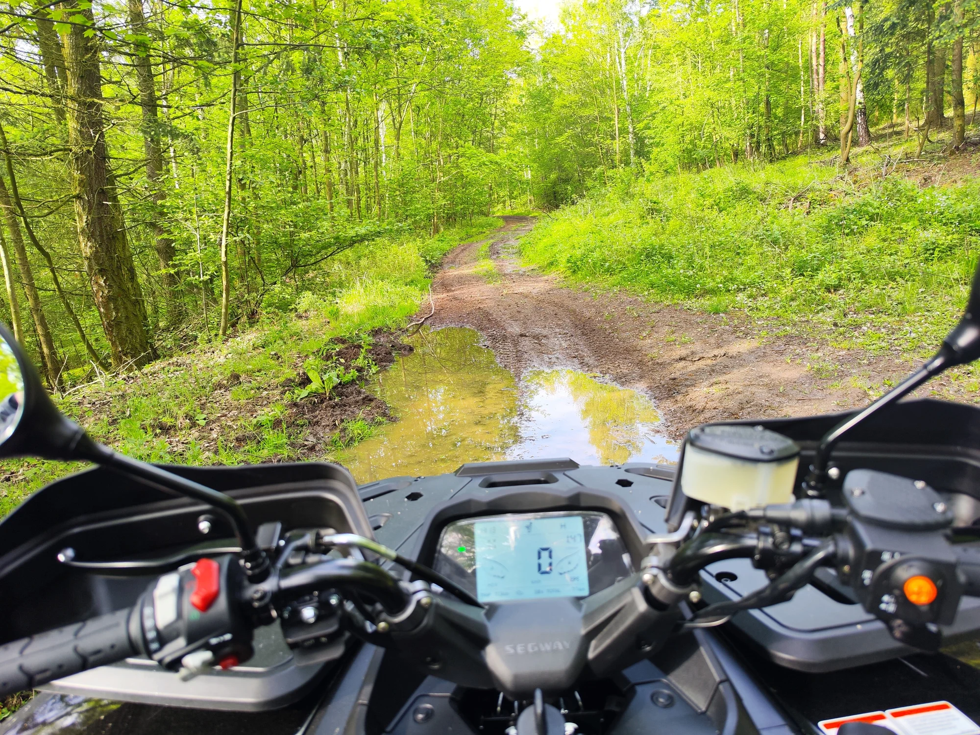 Zapůjčení čtyřkolky Segway pro 2 osoby na 1, 3, 8 nebo 24 hodin