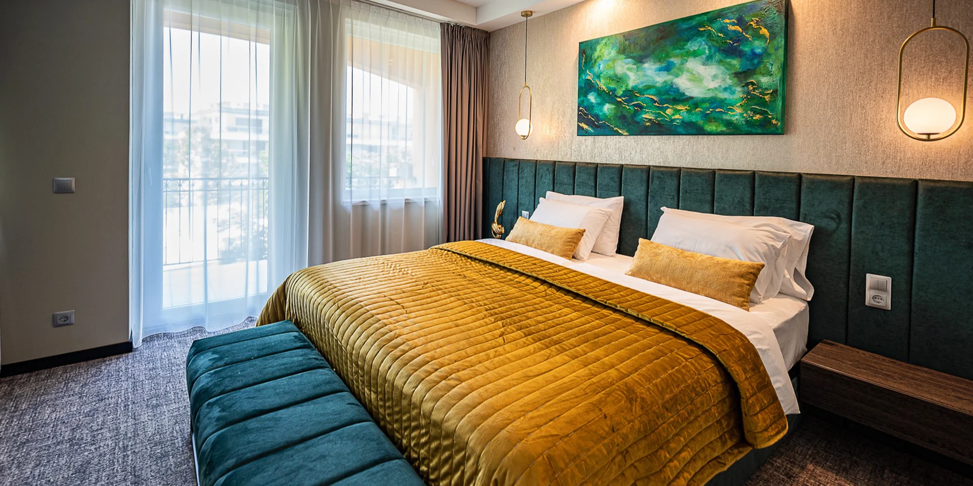 Luxusní rodinný pobyt u Balatonu: vlastní pláž, polopenze a neomezený vstup do 2 wellness center