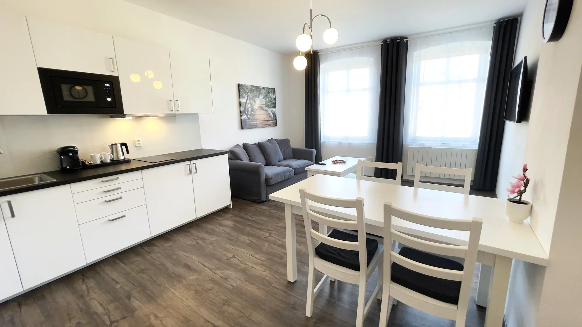 Vybavené apartmány v CHKO Broumovsko pro 2 až 6 osob: 25 min. od Adršpašsko-teplických skal