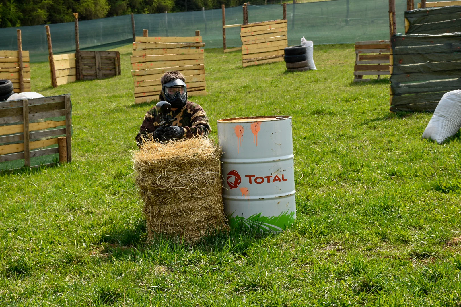 Paintball pro děti i dospělé: půjčení vybavení, 120min. hra a pro děti menší kuličky, které nebolí