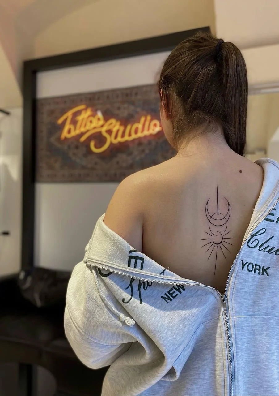 1 500 či 3 500 Kč na cokoliv v tetovacím studiu Vean Tattoo: piercingy, náušnice, šperky, tetování, prostředky na hojení