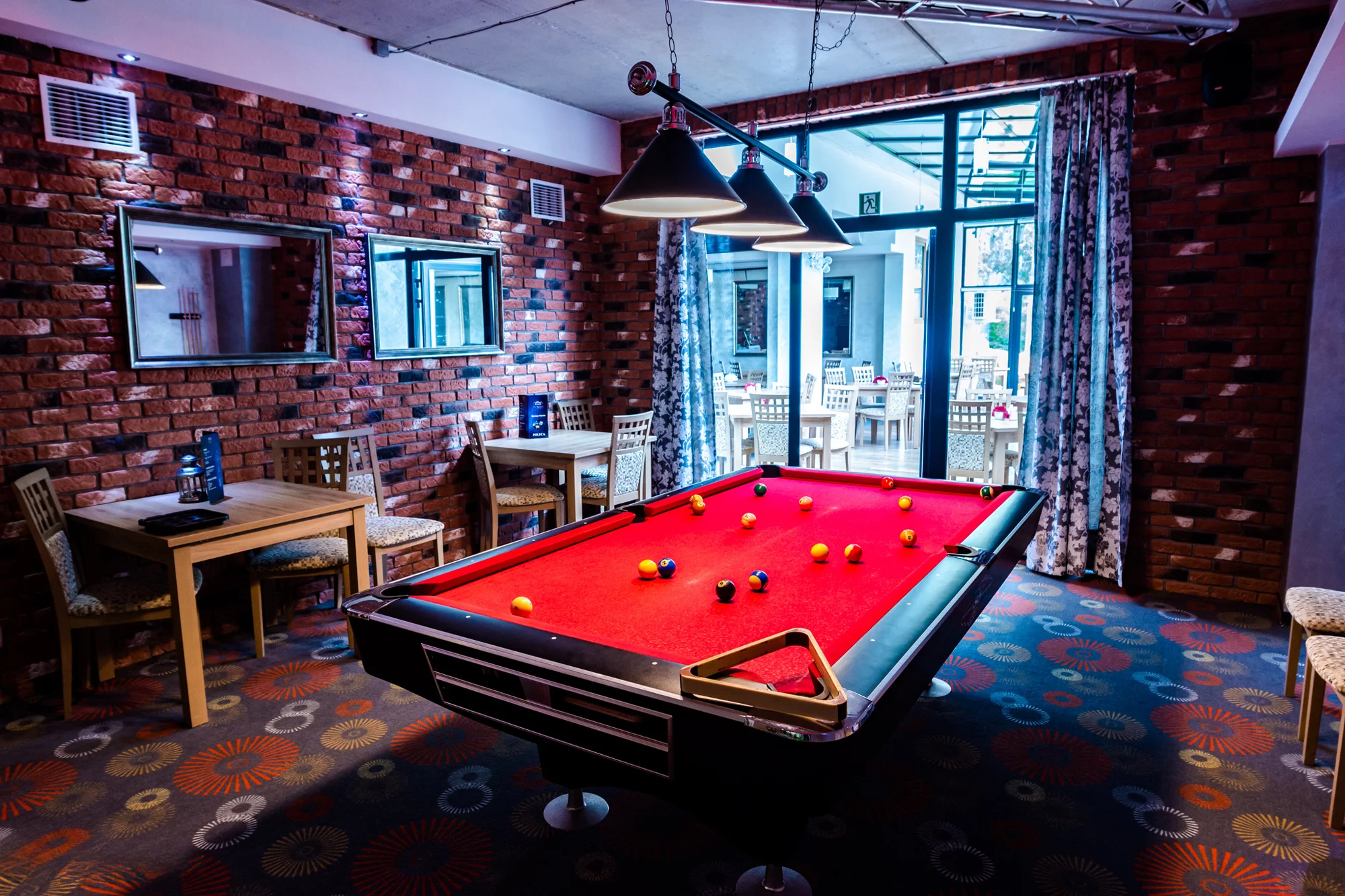 Pobyt ve Sklářské Porubě: snídaně i bowling či privátní wellness