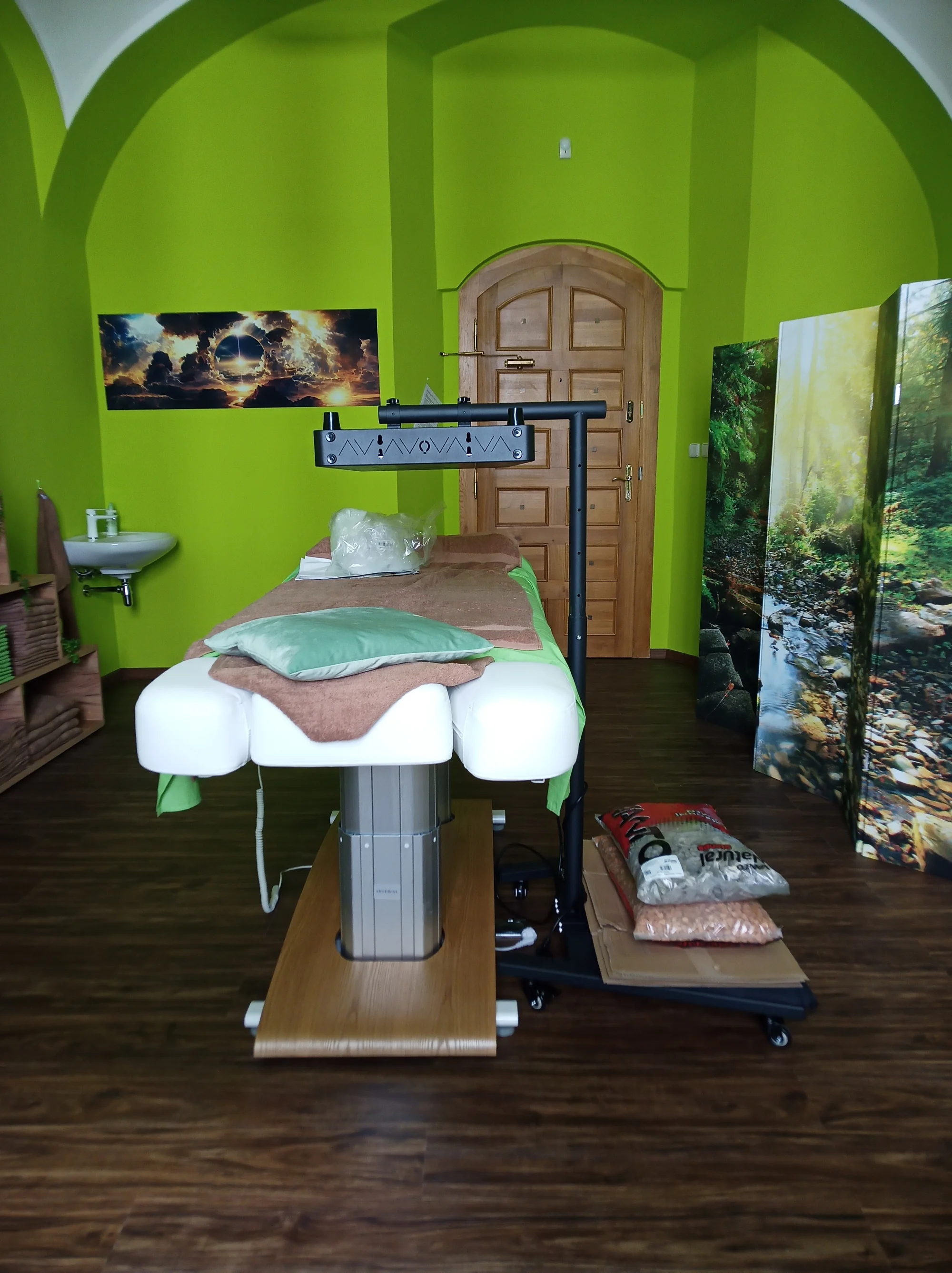 30-90 min. blaženého relaxu: masáž hlavy, obličeje či celého těla i lymfatická