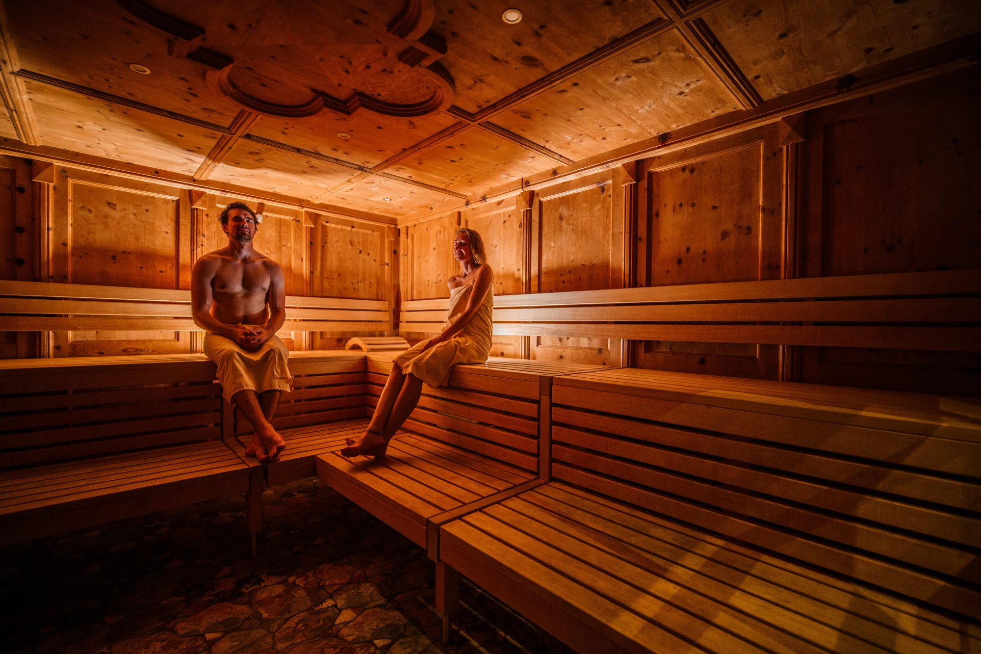 Luxusní přírodní resort: tyrolská sauna, skvělé snídaně, možnost chaletu s vířivkou