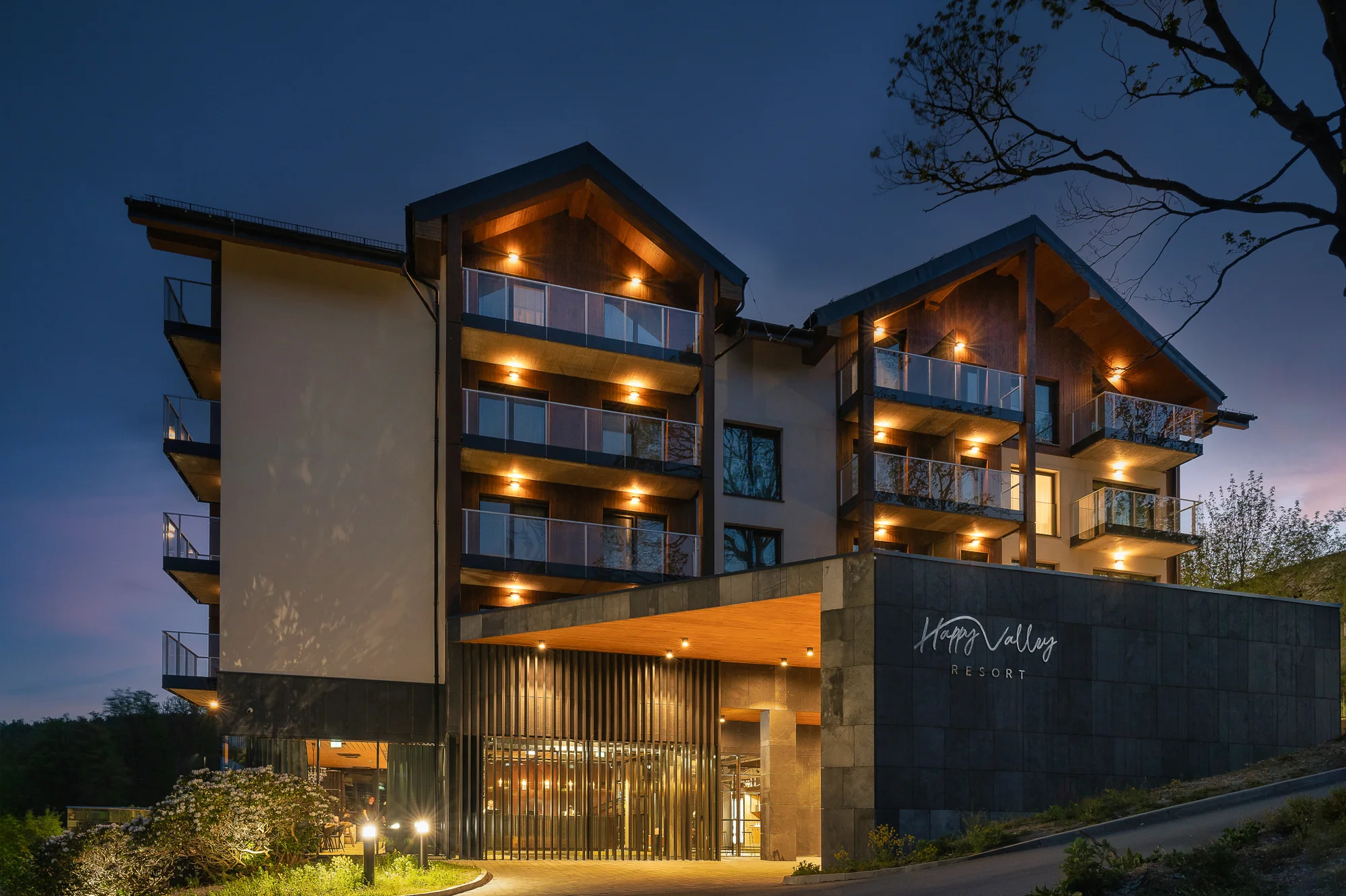 Nový moderní resort ve Sklářské Porubě: snídaně či polopenze, wellness, infinity bazén