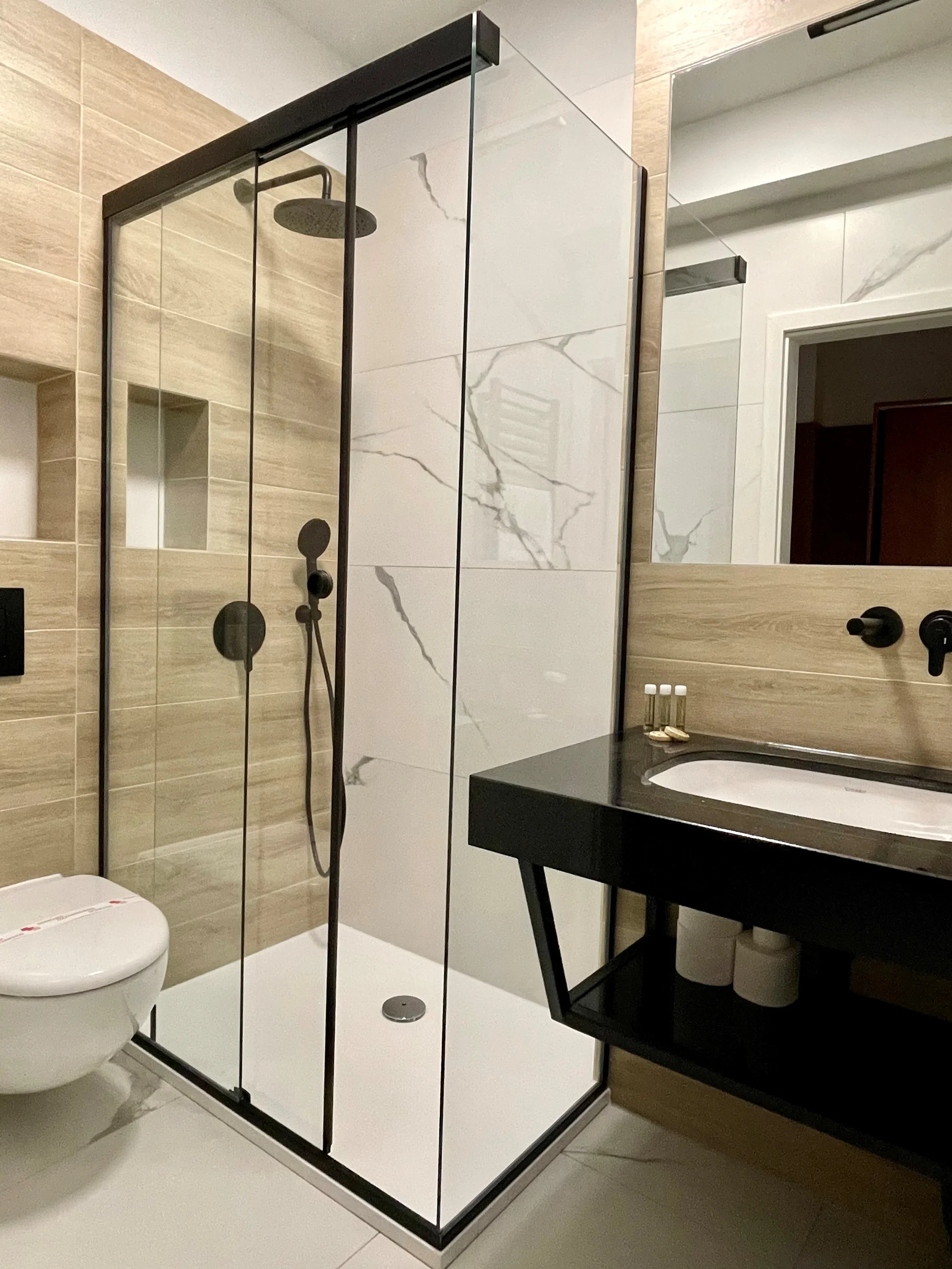 Hotel či domek u Baltu a jezera Bukowo: neomezený wellness, polopenze nebo snídaně