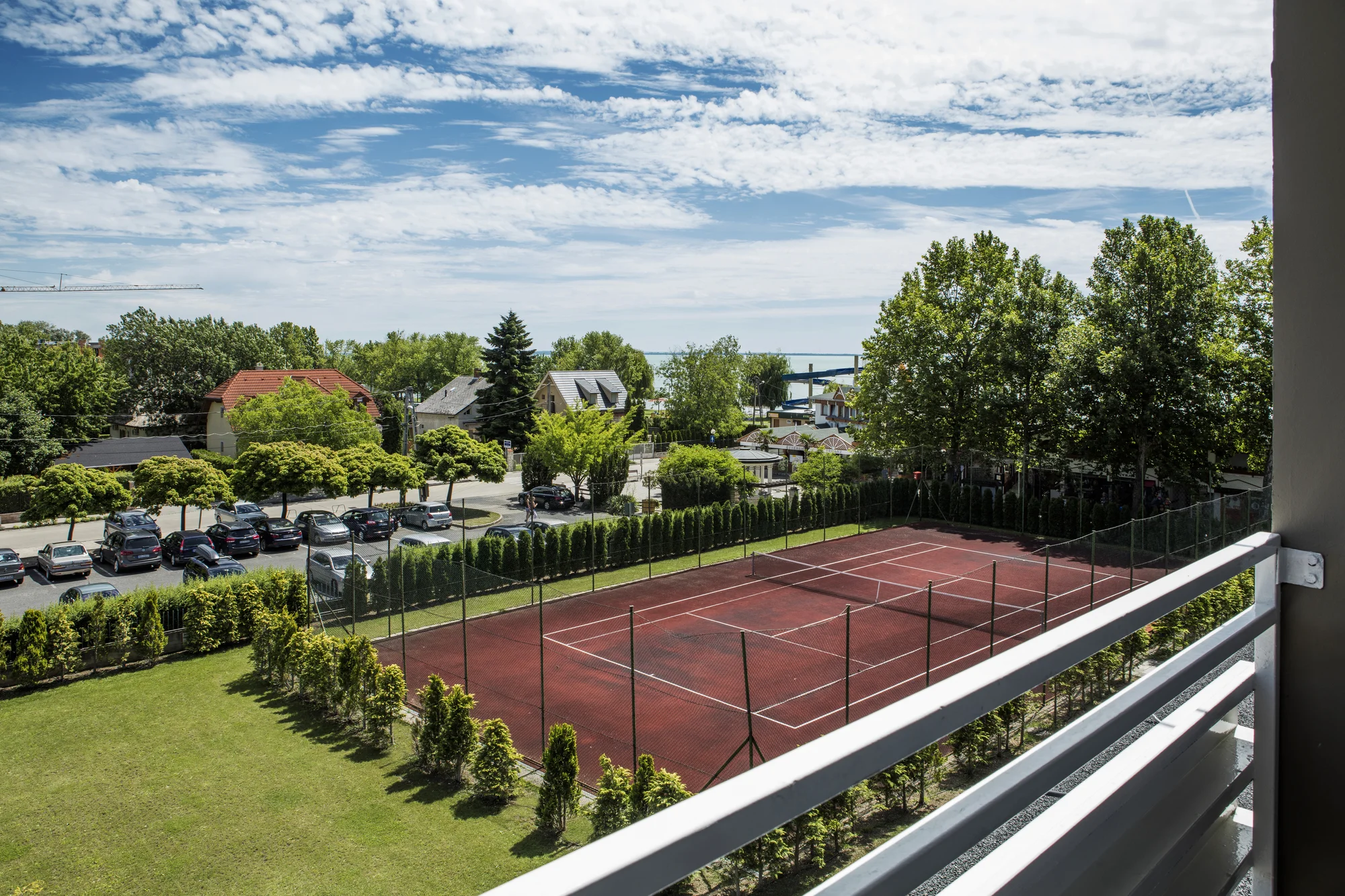 4* hotel u Balatonu se snídaní či polopenzí, bazénem a 2 dětmi do 5,9 let zdarma