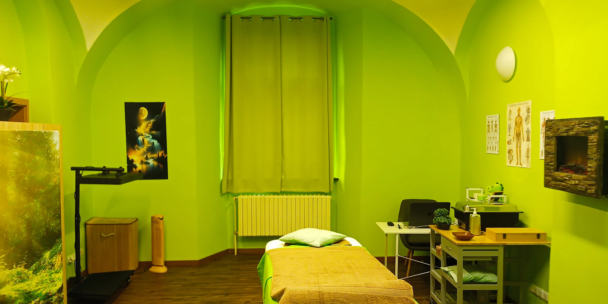 30-90 min. blaženého relaxu: masáž hlavy, obličeje či celého těla i lymfatická