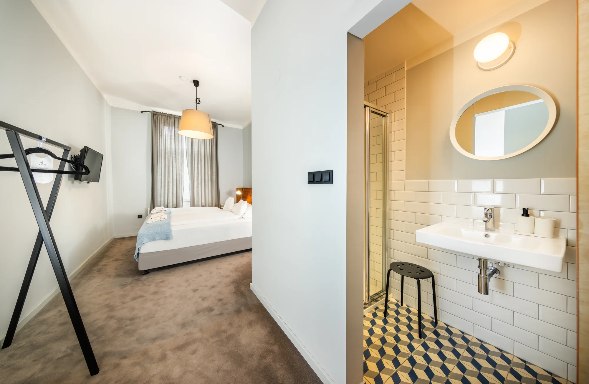 Otevřený voucher na cokoli z nabídky Hotel City City a Loft Restaurant: 500–5 000 Kč