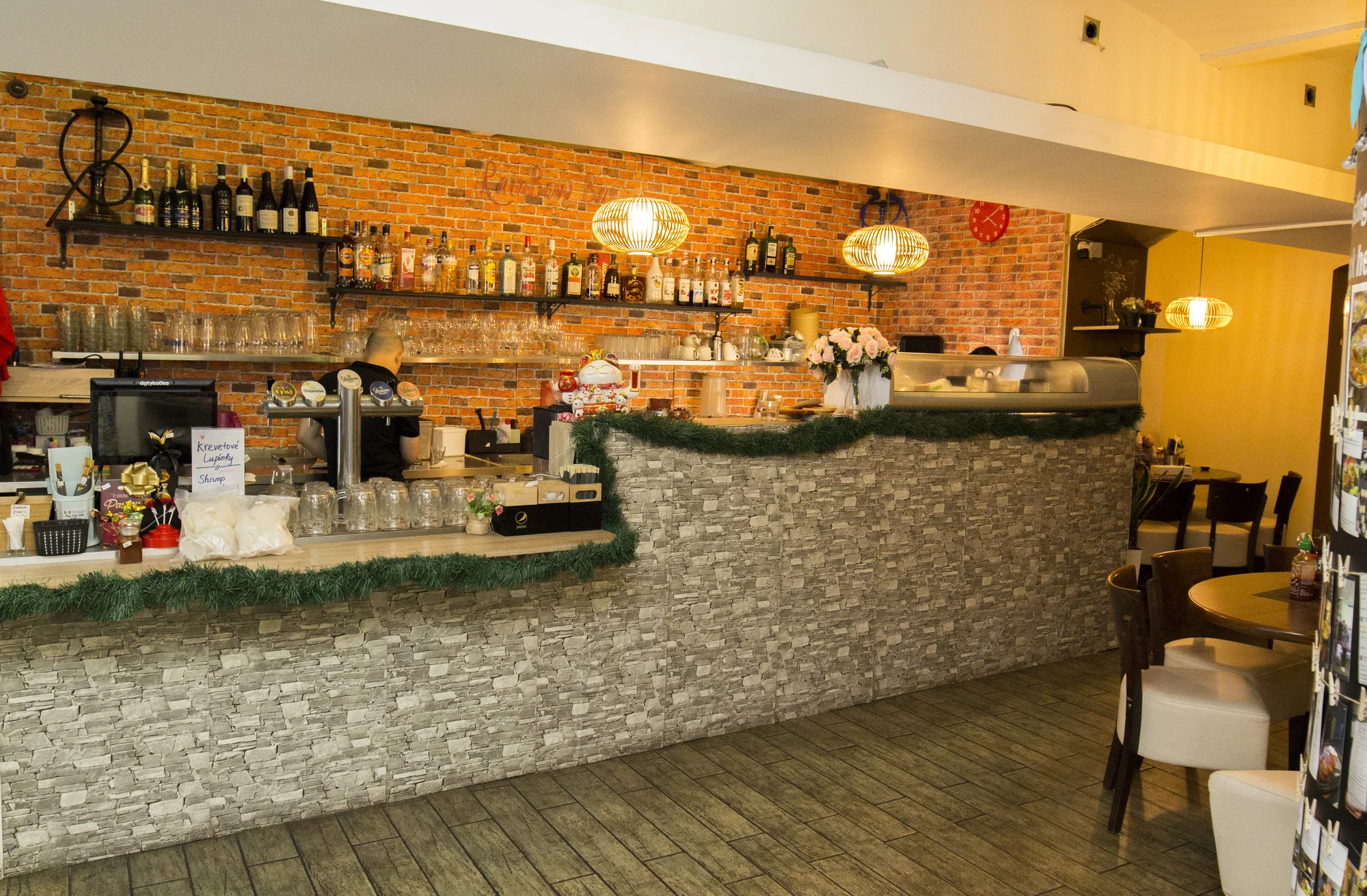 Otevřený voucher do asijské restaurace v centru Brna v hodnotě 500 až 10 000 Kč