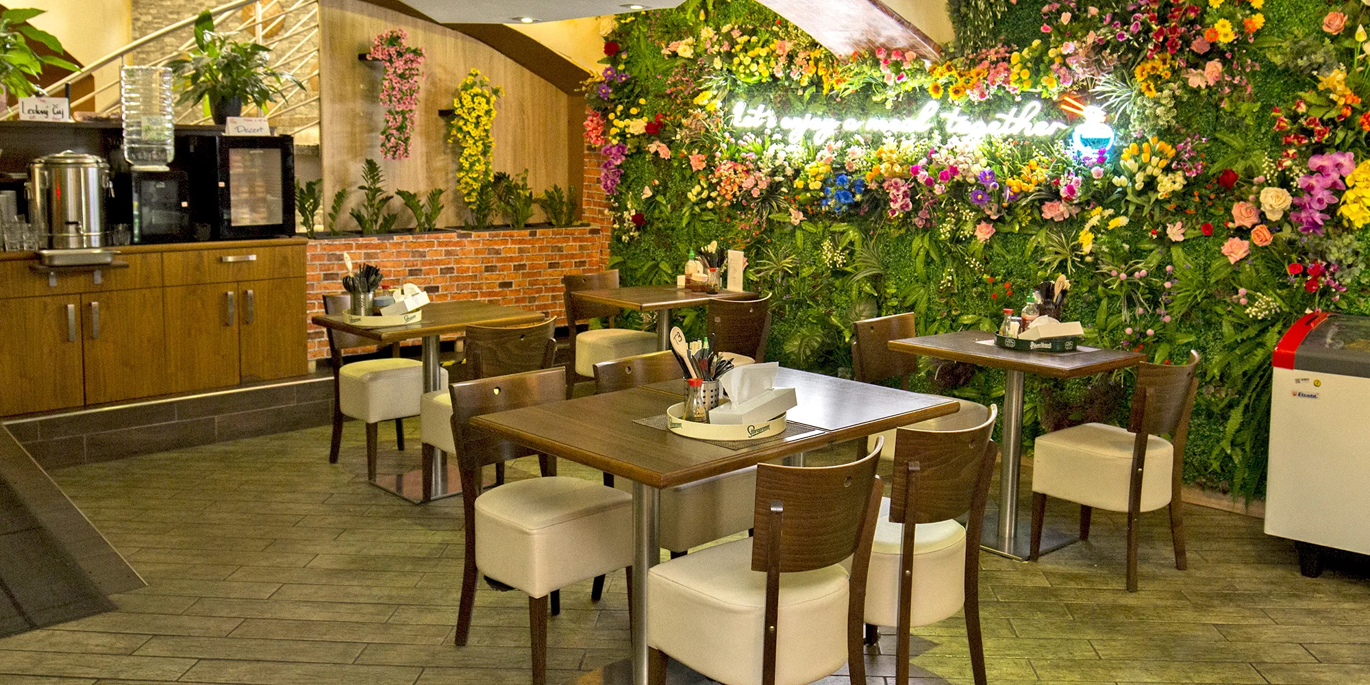 Otevřený voucher do asijské restaurace v centru Brna v hodnotě 500 až 10 000 Kč