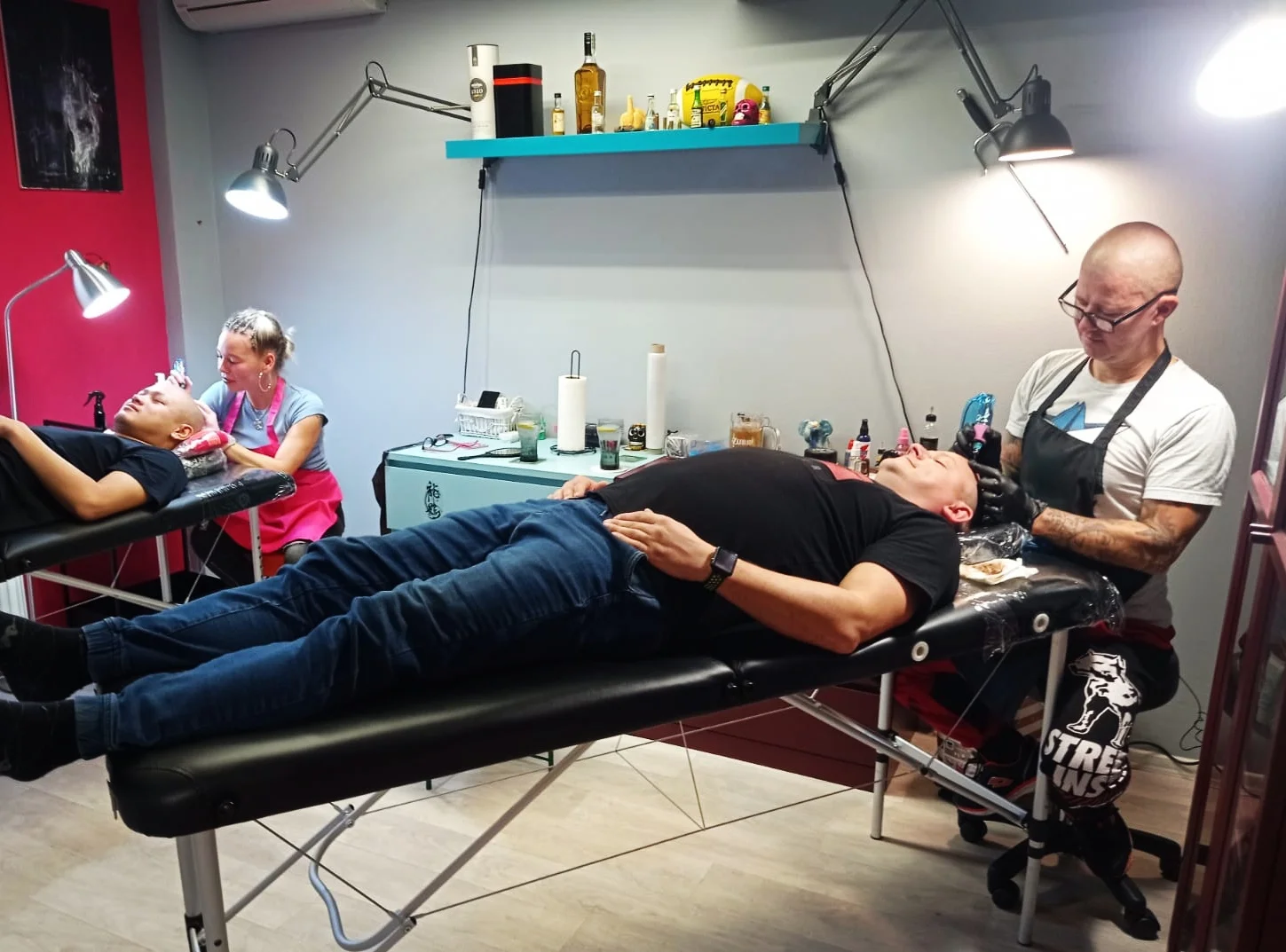 Z pleše strniště: tetování vlasů mikropigmentací