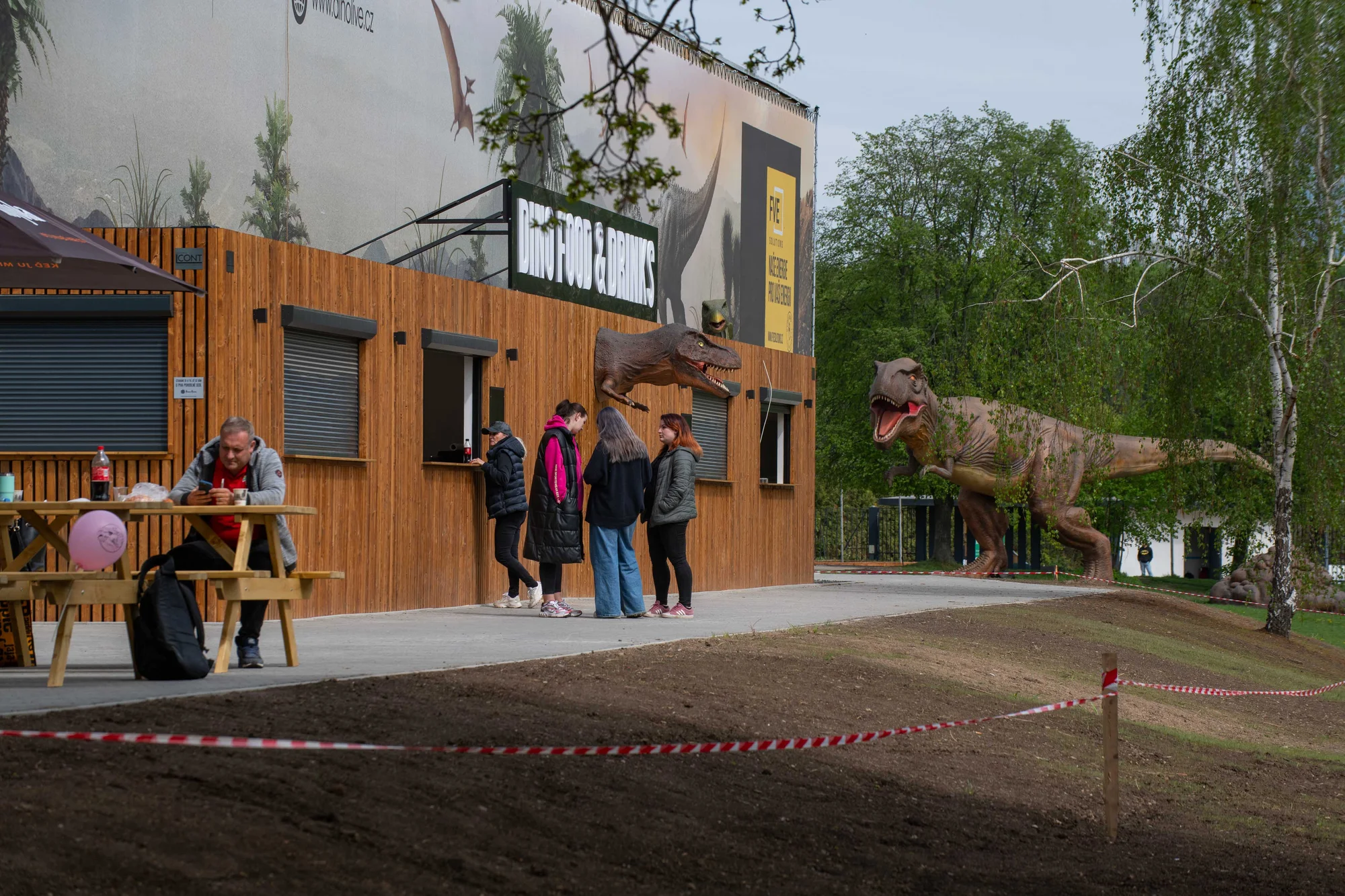 Vstupenky do parku DinoLive s pohyblivými dinosaury v životních velikostech