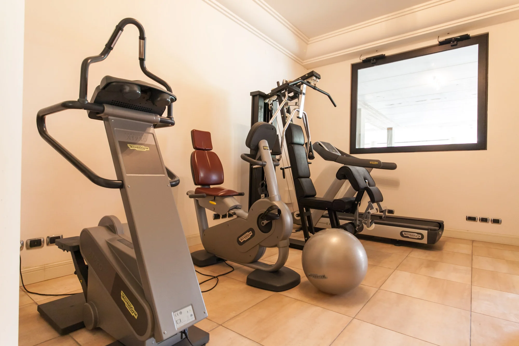 Dovolená v Itálii: 4* hotel s bazénem a vířivkou kousek od pláže i strava