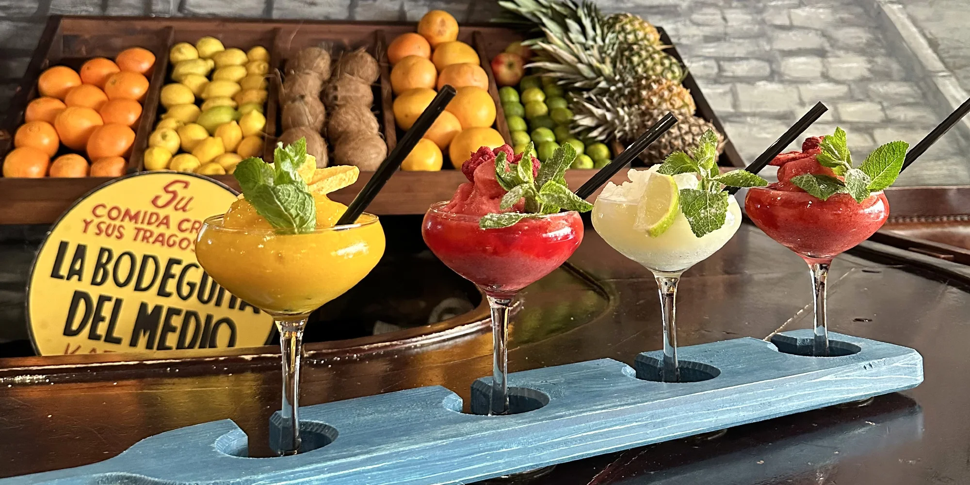 Tříchodové kubánské menu i s drinky nebo vínem podle výběru pro 2 osoby