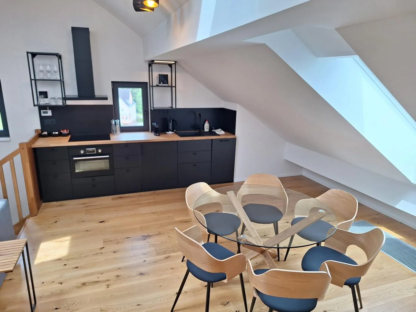 Vybavené apartmány v Janských Lázních: zapůjčení koloběžek i výjezd lanovkou