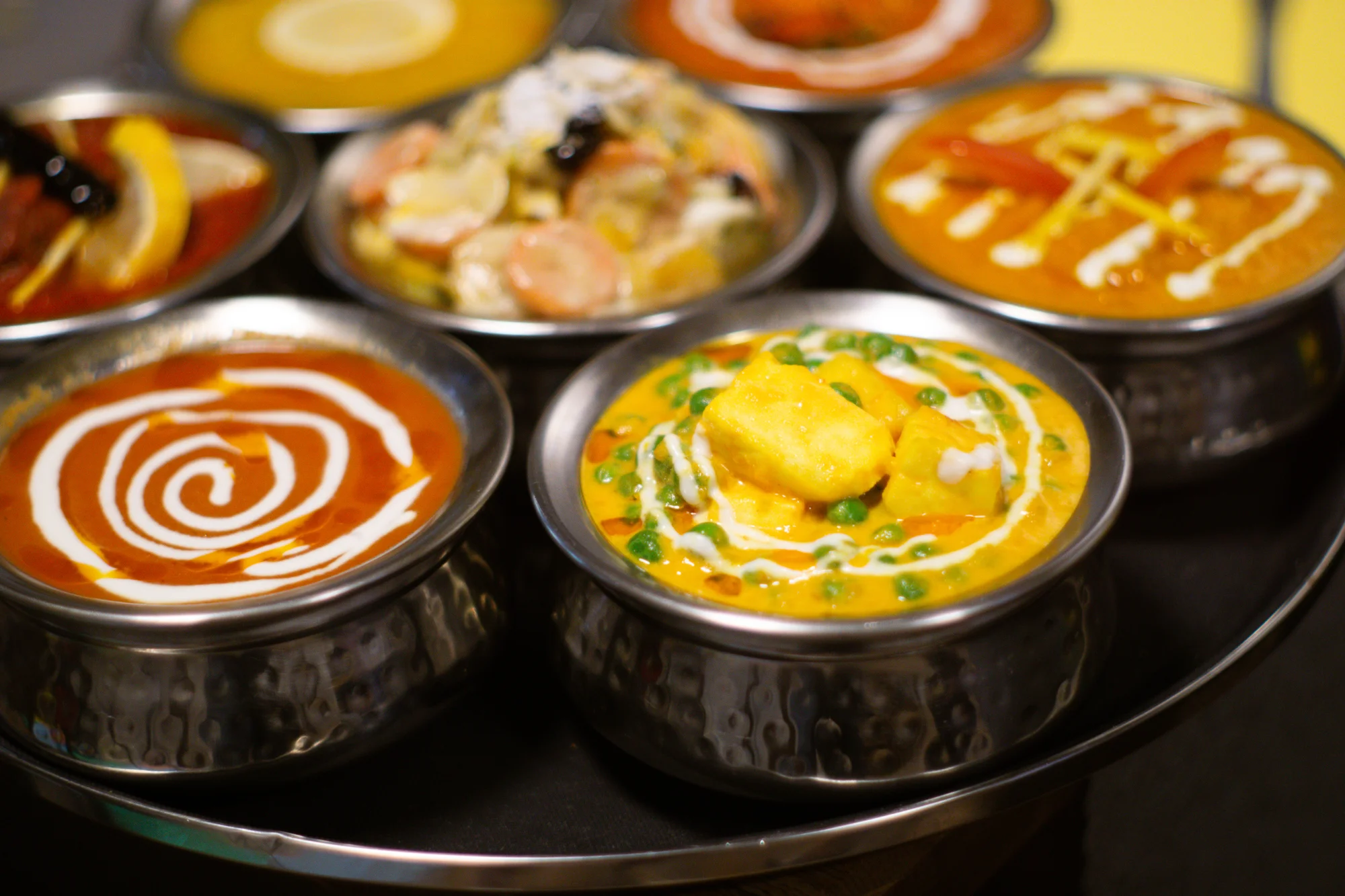 500–2 000 Kč na cokoliv v indické restauraci Pak Indian Masala