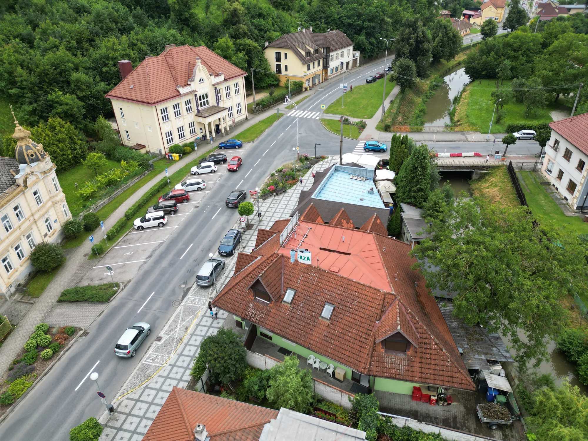 Pobyt v penzionu v Luhačovicích se snídaní i vstupem na plovárnu