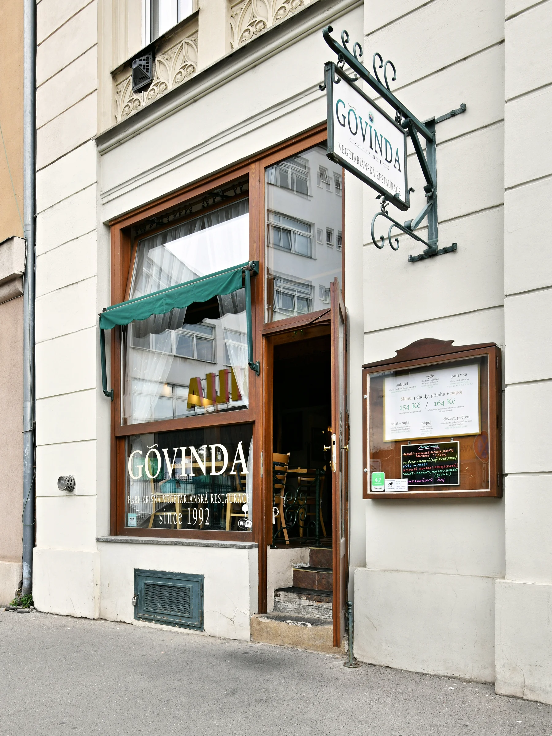 Vegetariánské all you can eat: polévka, hlavní chod i salát a libovolný počet přidání pro 1 či 2