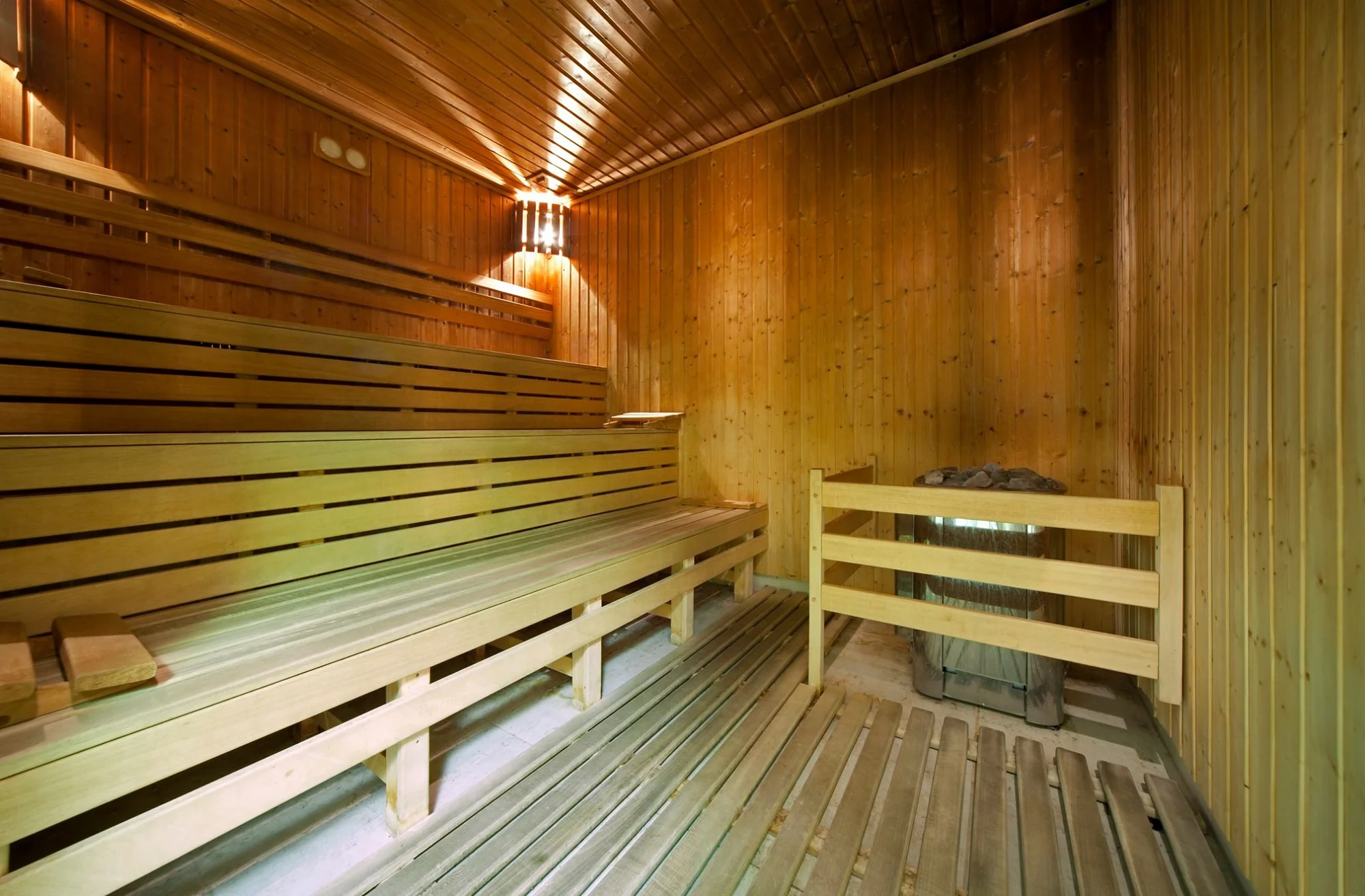 Dovolená blízko centra Krakova: neomezeně sauna a bazén, polopenze či snídaně v ceně