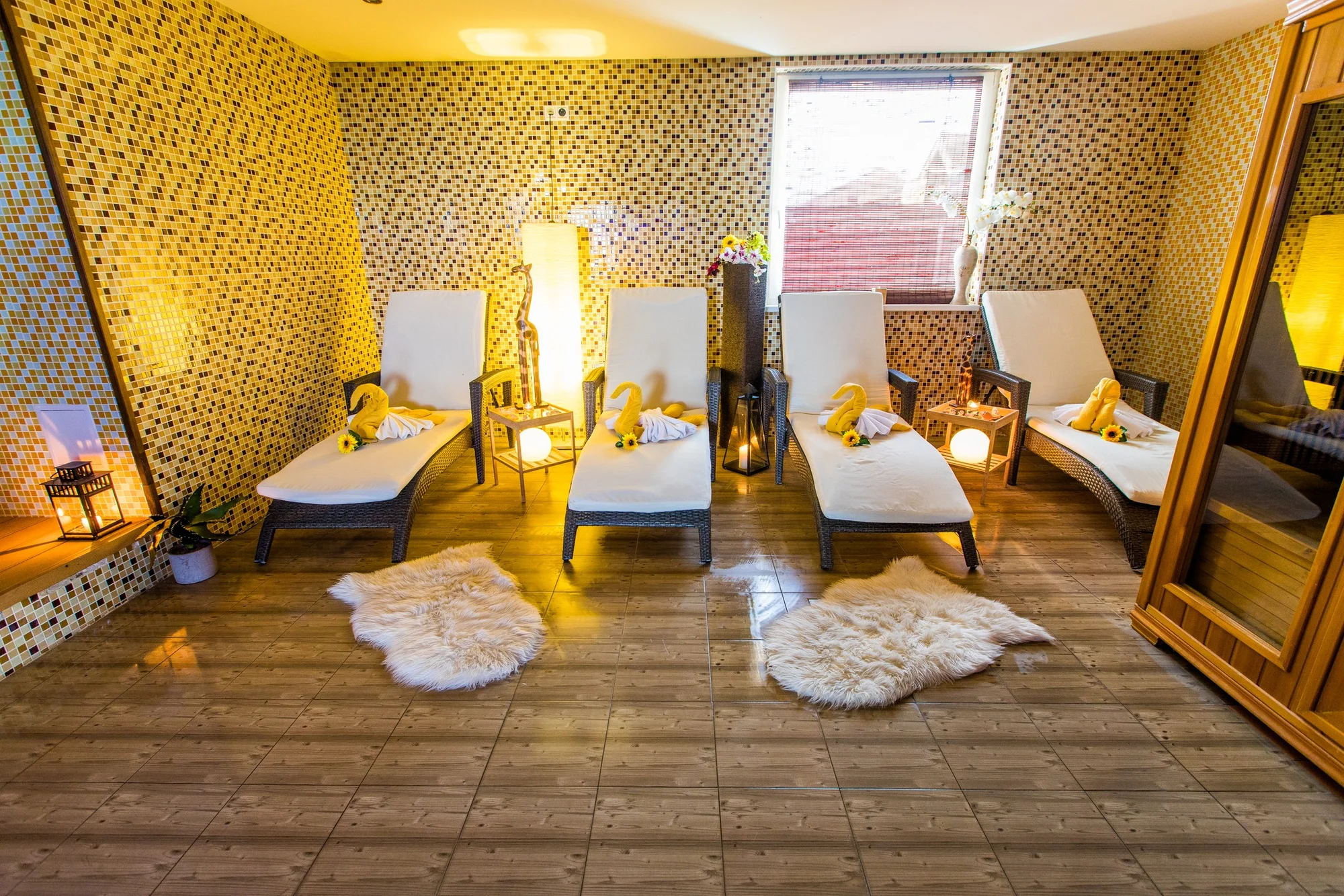 Pobyt u Slunečných jezer s polopenzí, wellness i vstupem do aquaparku