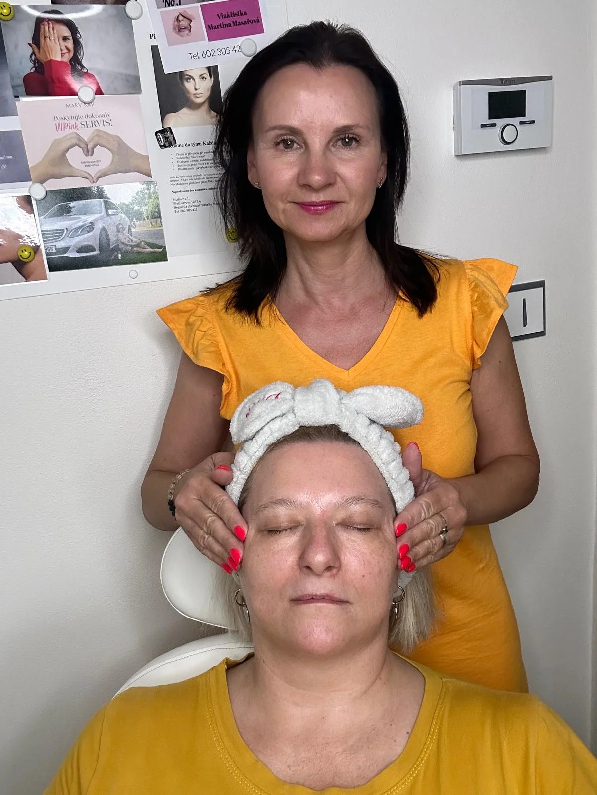 Liftingové ošetření pleti i s úpravou obočí či masáží vč. aromaterapie vhodné pro ženy 30+