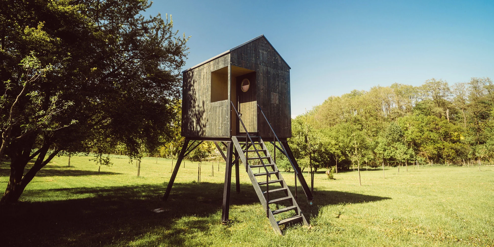 Jabloňový nebo levandulový posed se snídaní až pro 4 osoby