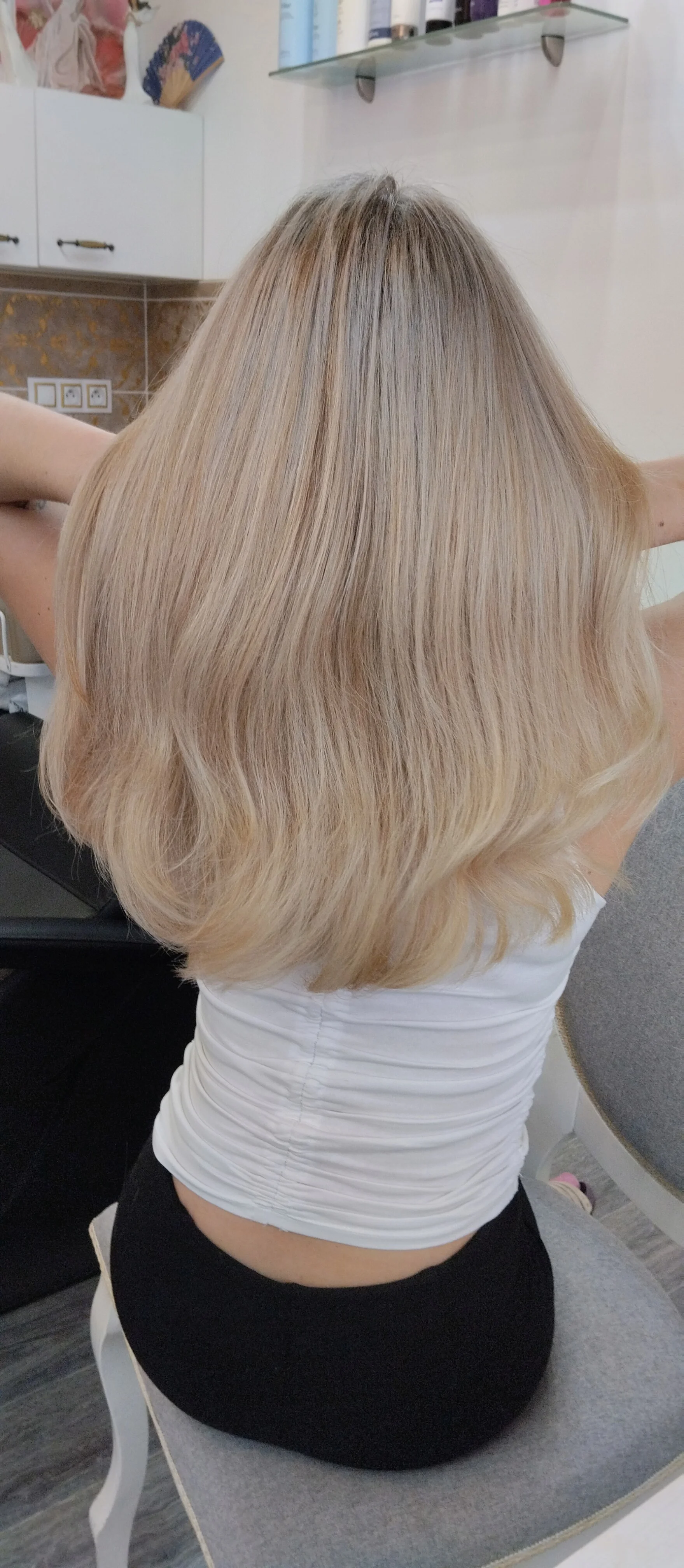 Kadeřnický wellness balíček pro všechny délky vlasů: střih, masáž i foukaná, 90 minut