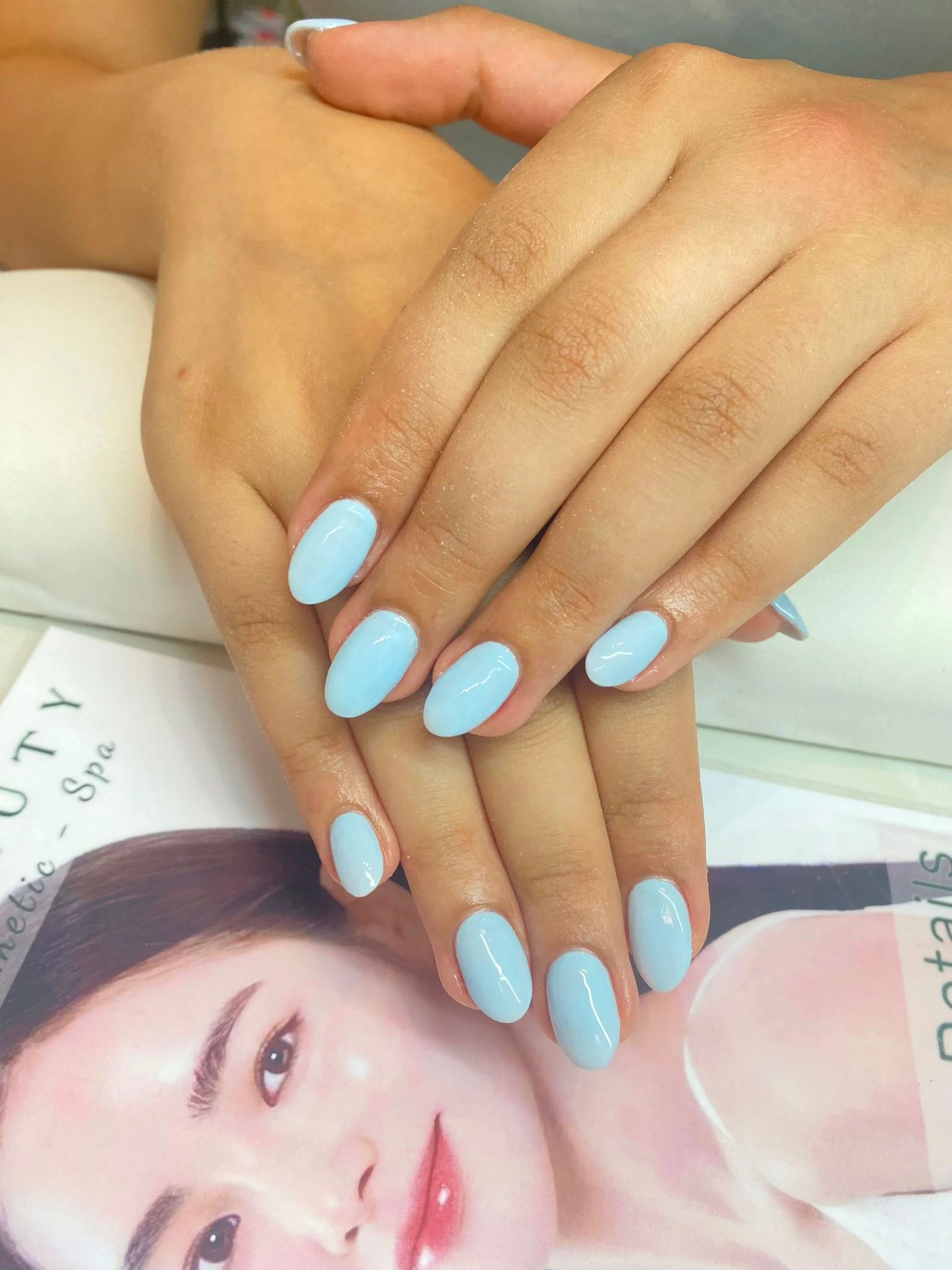 Péče o ruce i nohy: základní manikúra nebo pedikúra, nové gelové nehty i Shellac či gel lak