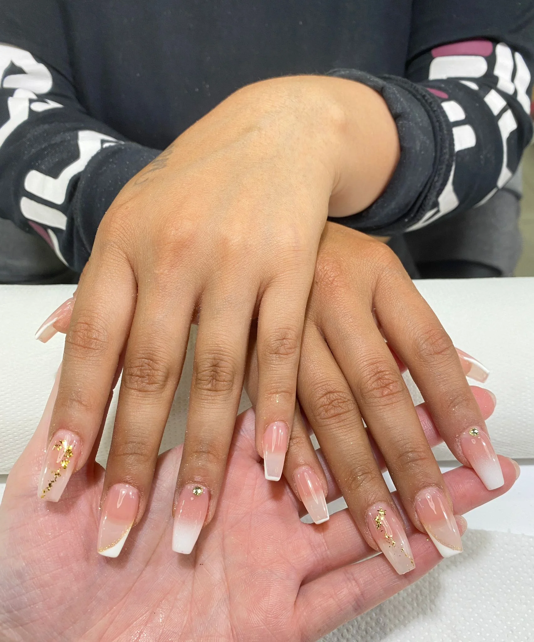 Péče o ruce i nohy: základní manikúra nebo pedikúra, nové gelové nehty i Shellac či gel lak