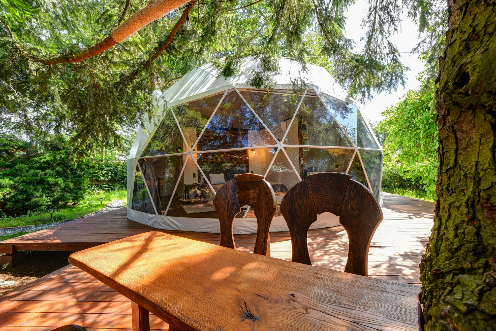 Glamping u pláže na Slapech: snídaně i privátní vířivka a venkovní sauna