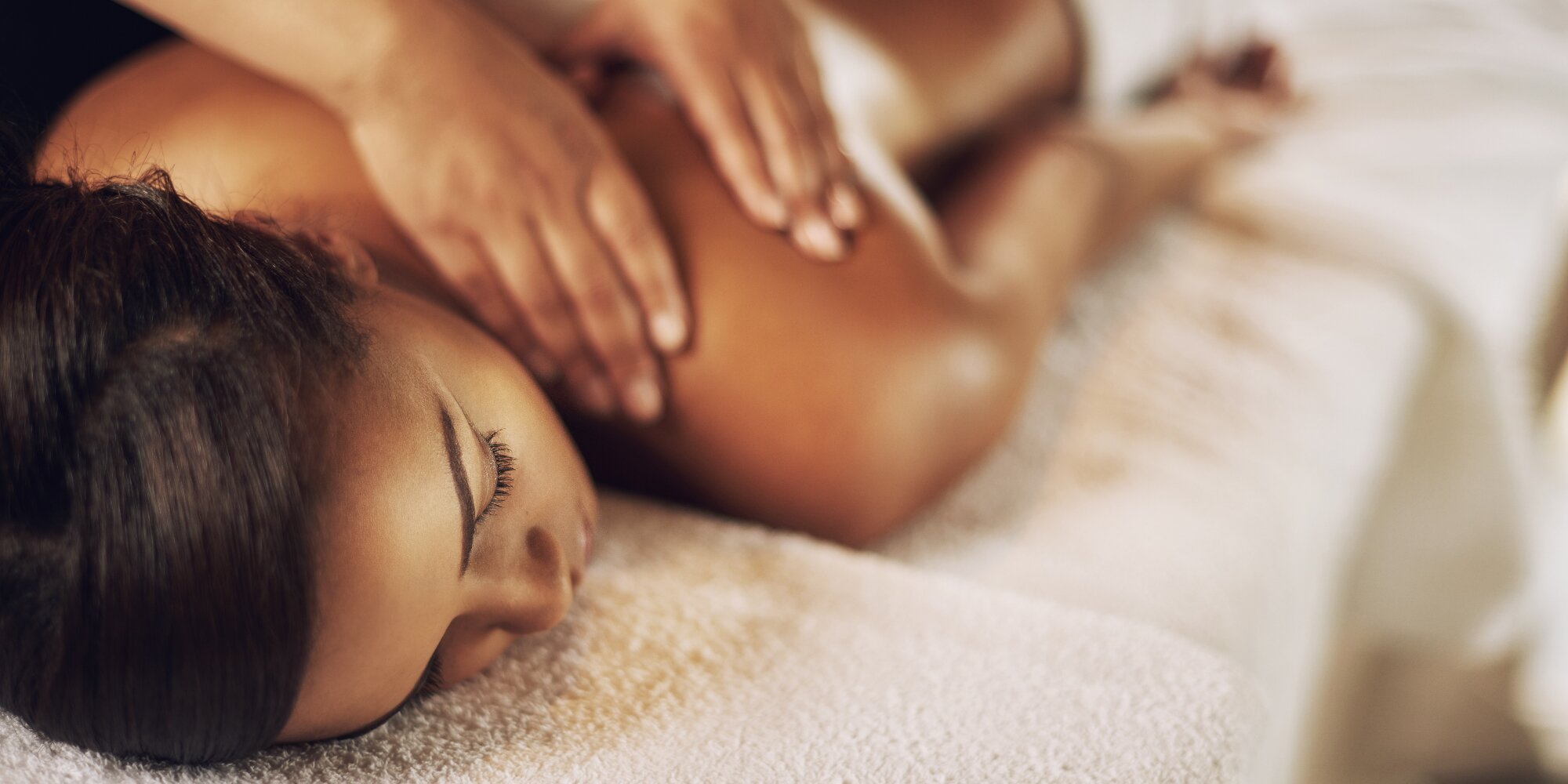 Hodinová klasická, relaxační nebo medová masáž